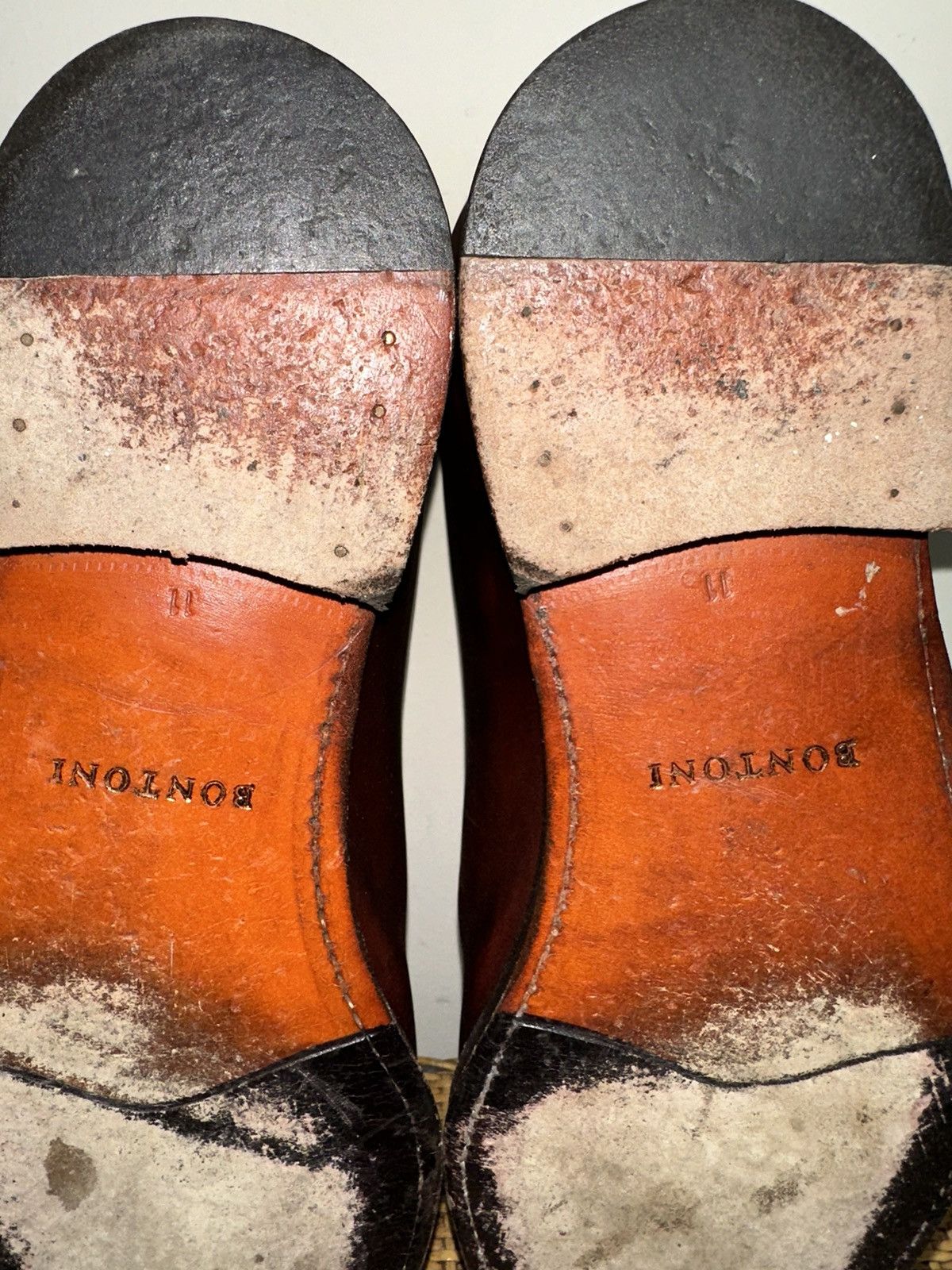 Bontoni BONTONI Men’s Size 11 Whole Cut Brogue Brown Leather Size US 11 / EU 44 - 14 Thumbnail
