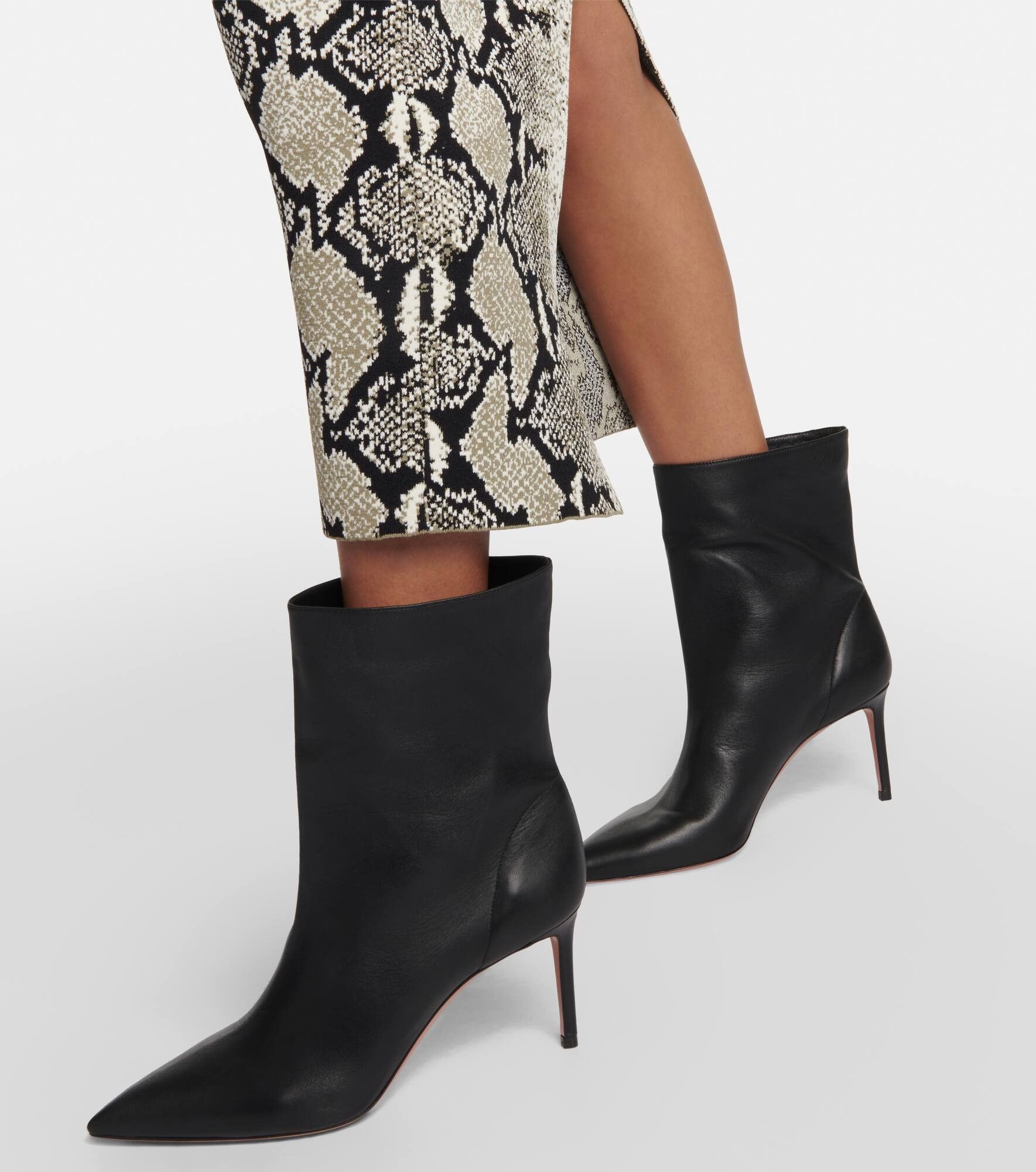 Aquazzura o1y0625 Ankle Boots in Black Size US 8.5 / IT 38.5 - 4 Thumbnail