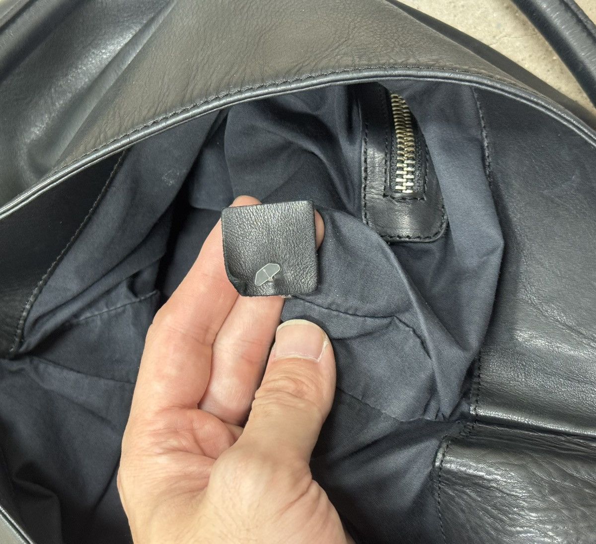 Maison Margiela Maison Martin Margiela Leather Shoulder Bag（Archive） Size ONE SIZE - 14 Thumbnail