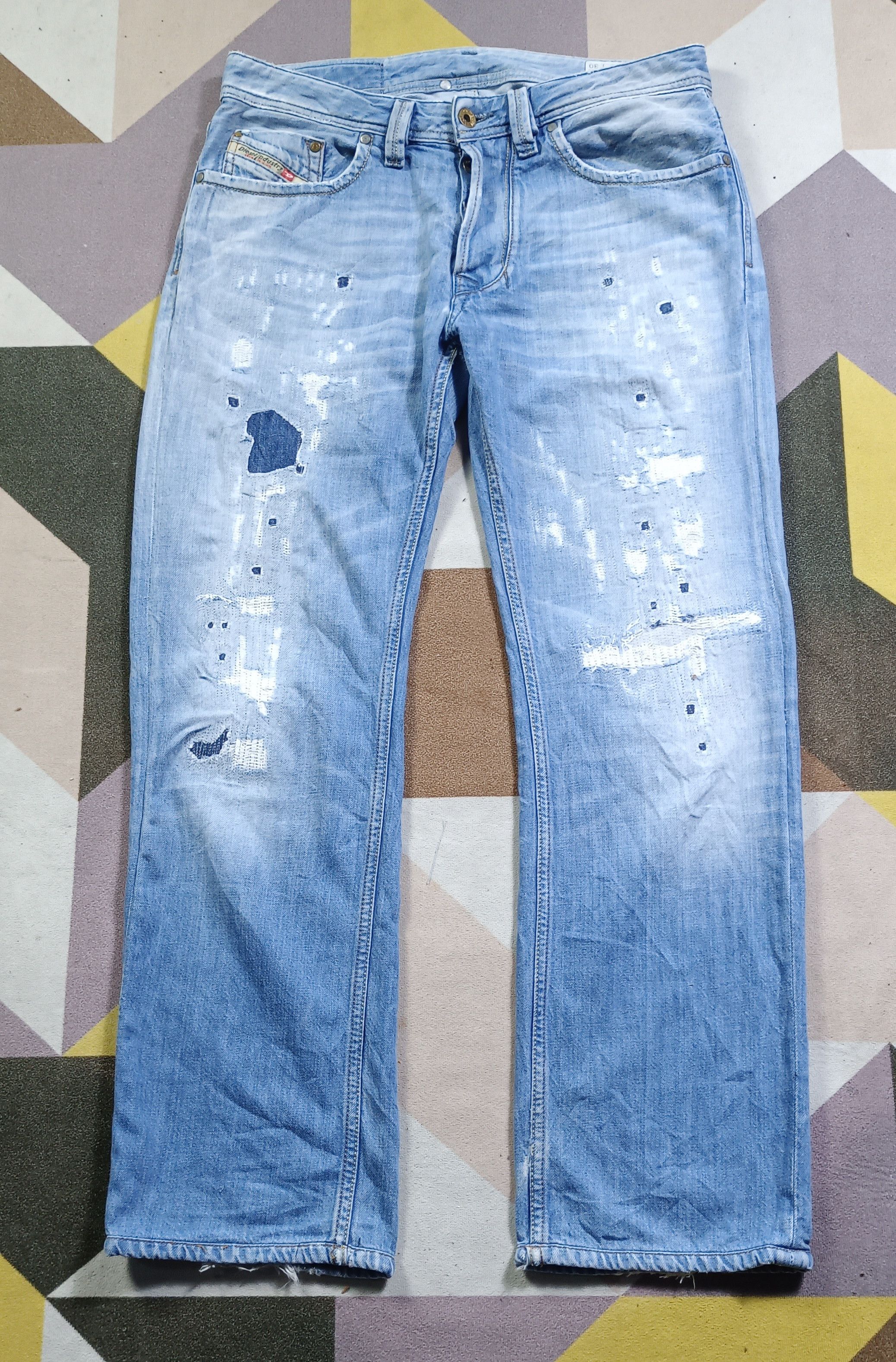 Diesel 🔥 Distressed Denim Diesel LARKEE straight cut Size US 32 / EU 48 - 3 Thumbnail
