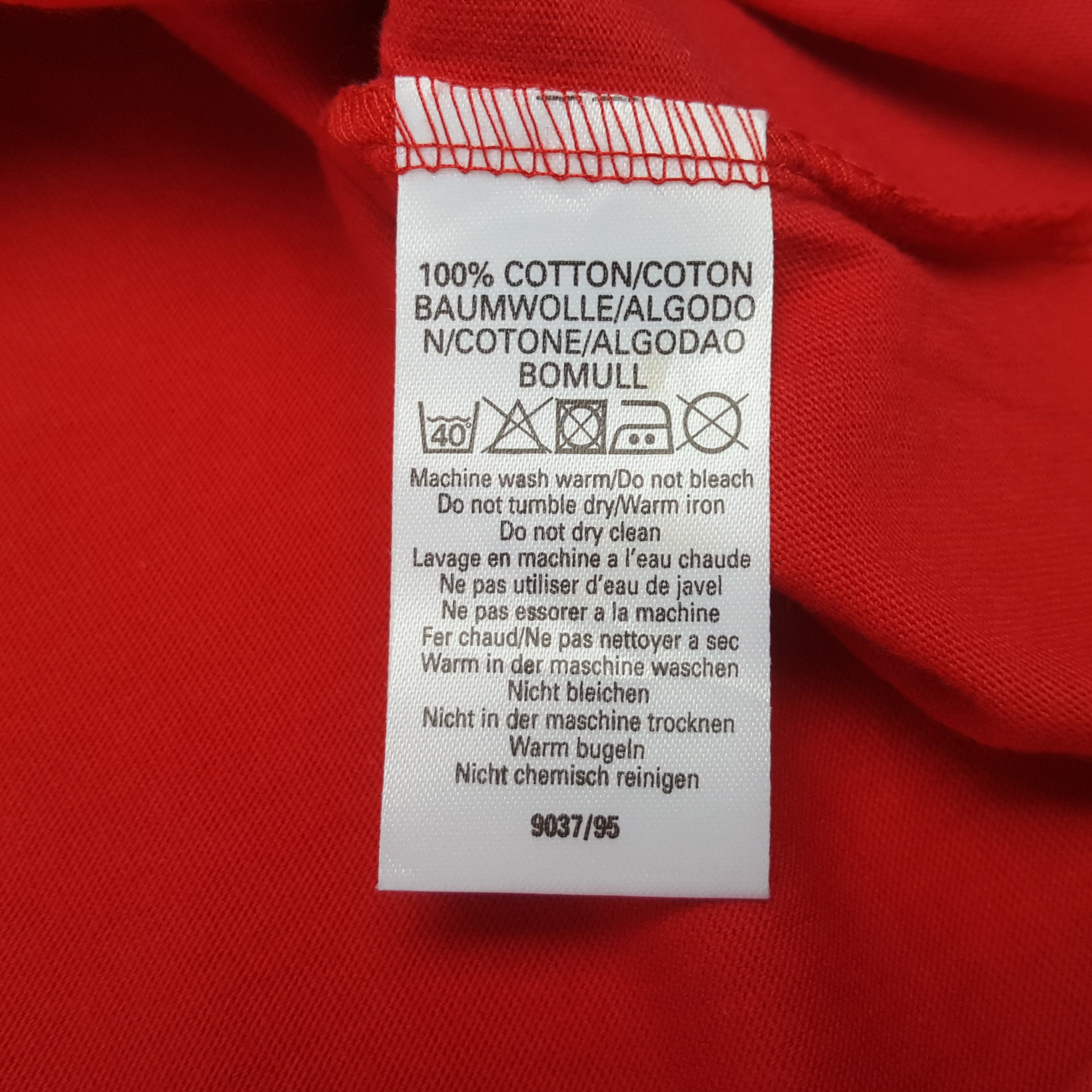 Burberry Burberrys Fashion Brand Tshirt RR24 Size US L / EU 52-54 / 3 - 6 Thumbnail