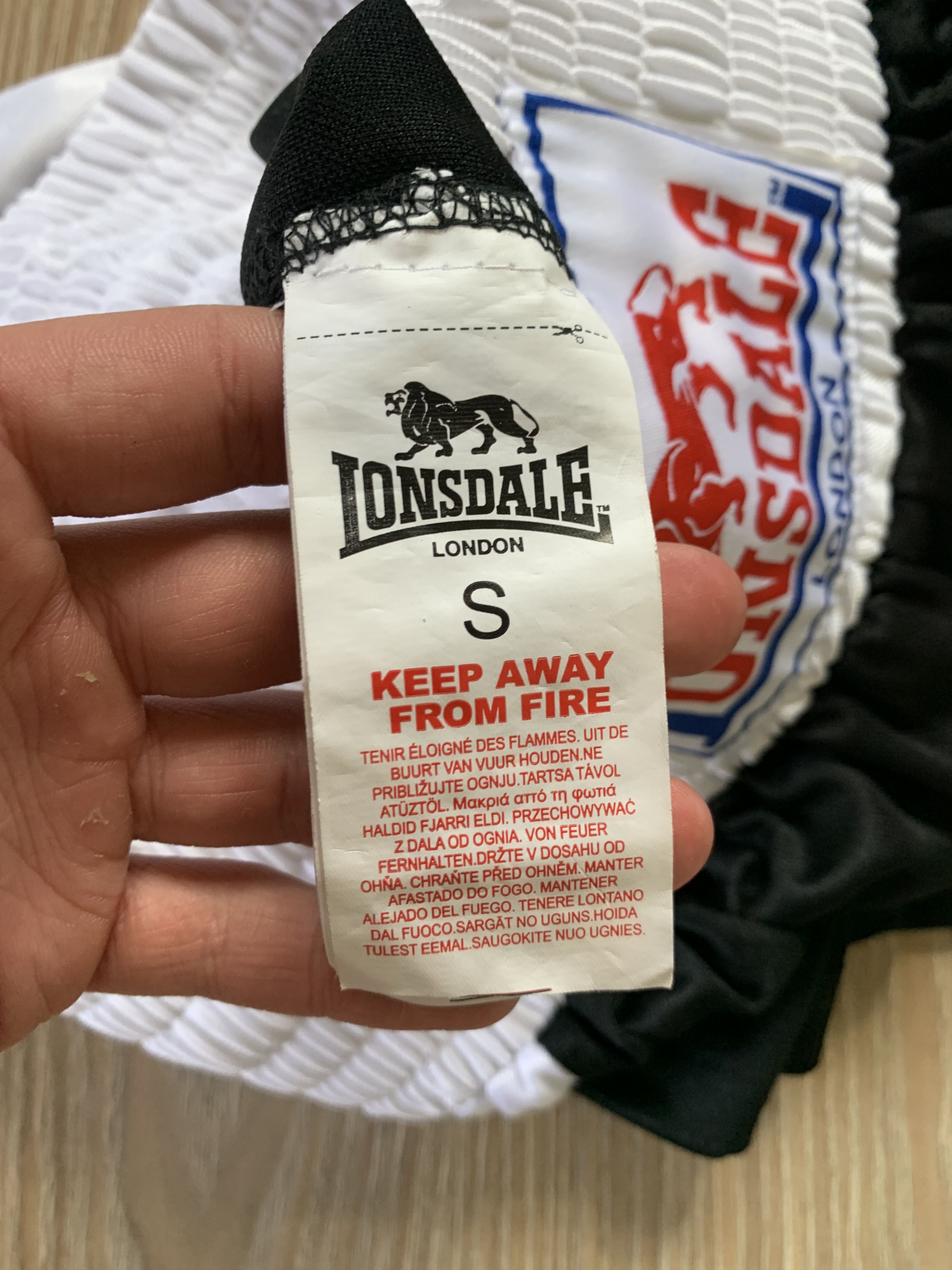 Japanese Brand × Sports Specialties Vintage Lonsdale Muai Thai Shorts Size US 28 / EU 44 - 7 Thumbnail