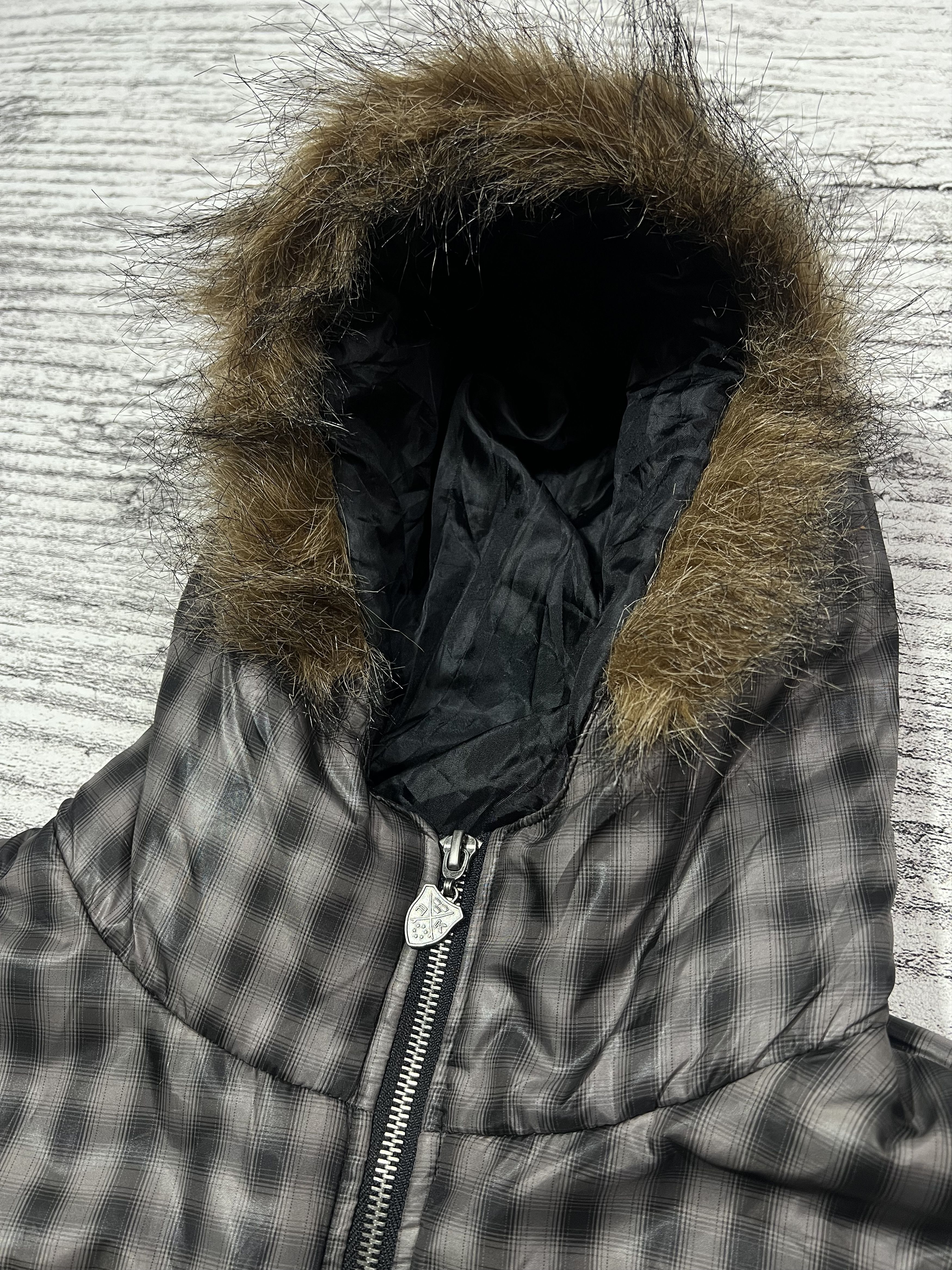 If Six Was Nine 2000s Archival Hysteric Fuga Y's 14th Fur Puffer y2k Lgb Size US L / EU 52-54 / 3 - 4 Thumbnail