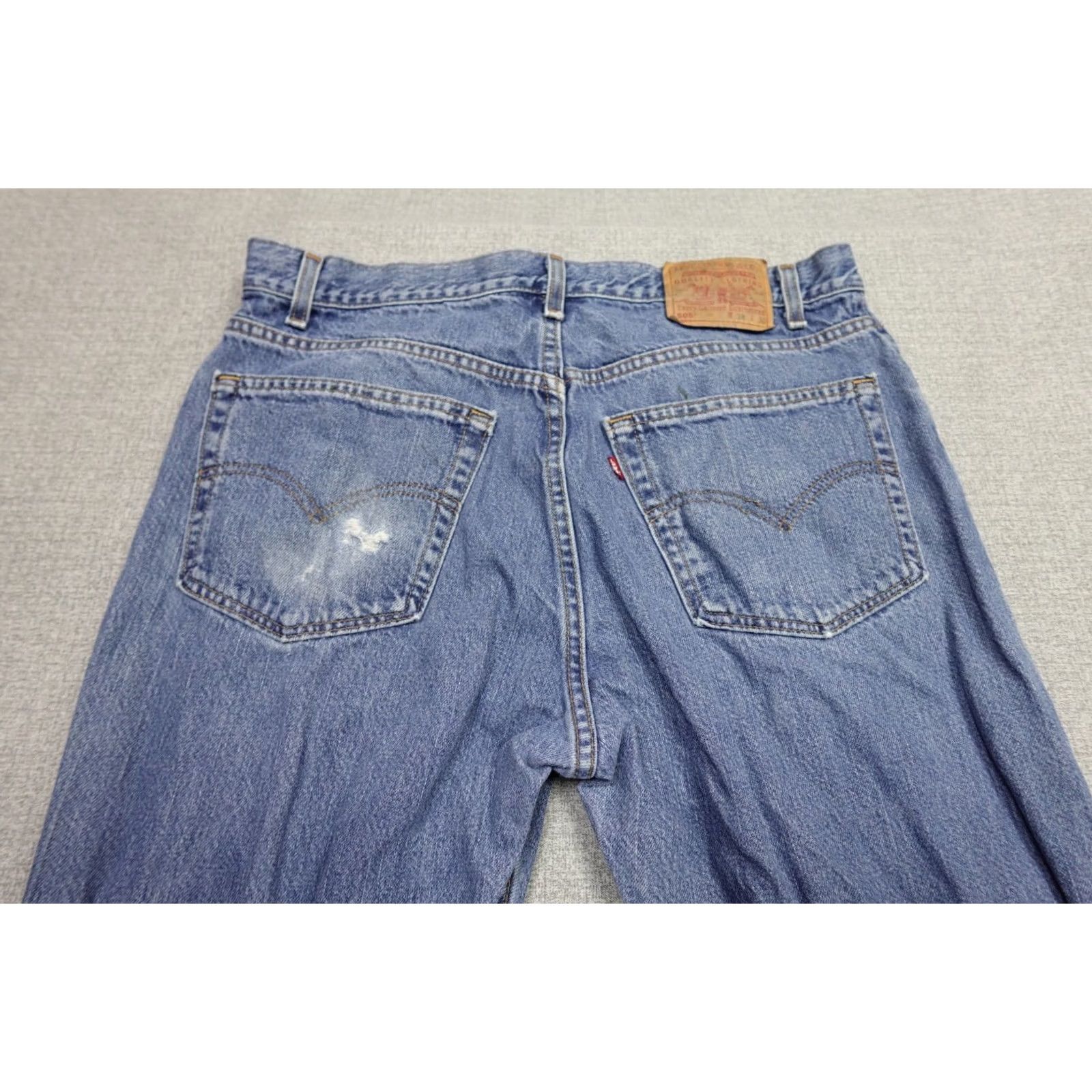 Levi's Vintage Levi's 505 Jeans Mens 38x30 Blue Regular Fit Straight Levi's 505 Cowboy Rancher Jeans Mens Brown? Size US 38 / EU 54 - 6 Thumbnail