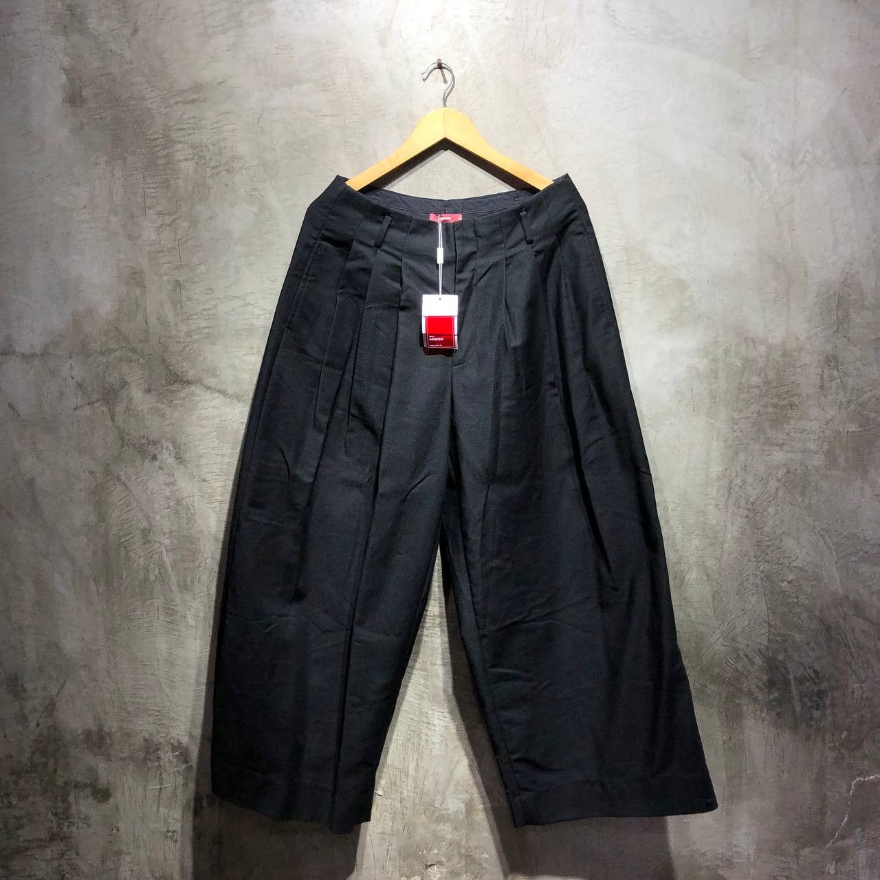 Other Hisso Wide ankle pants BNWT Size US 32 / EU 48 - 1 Thumbnail