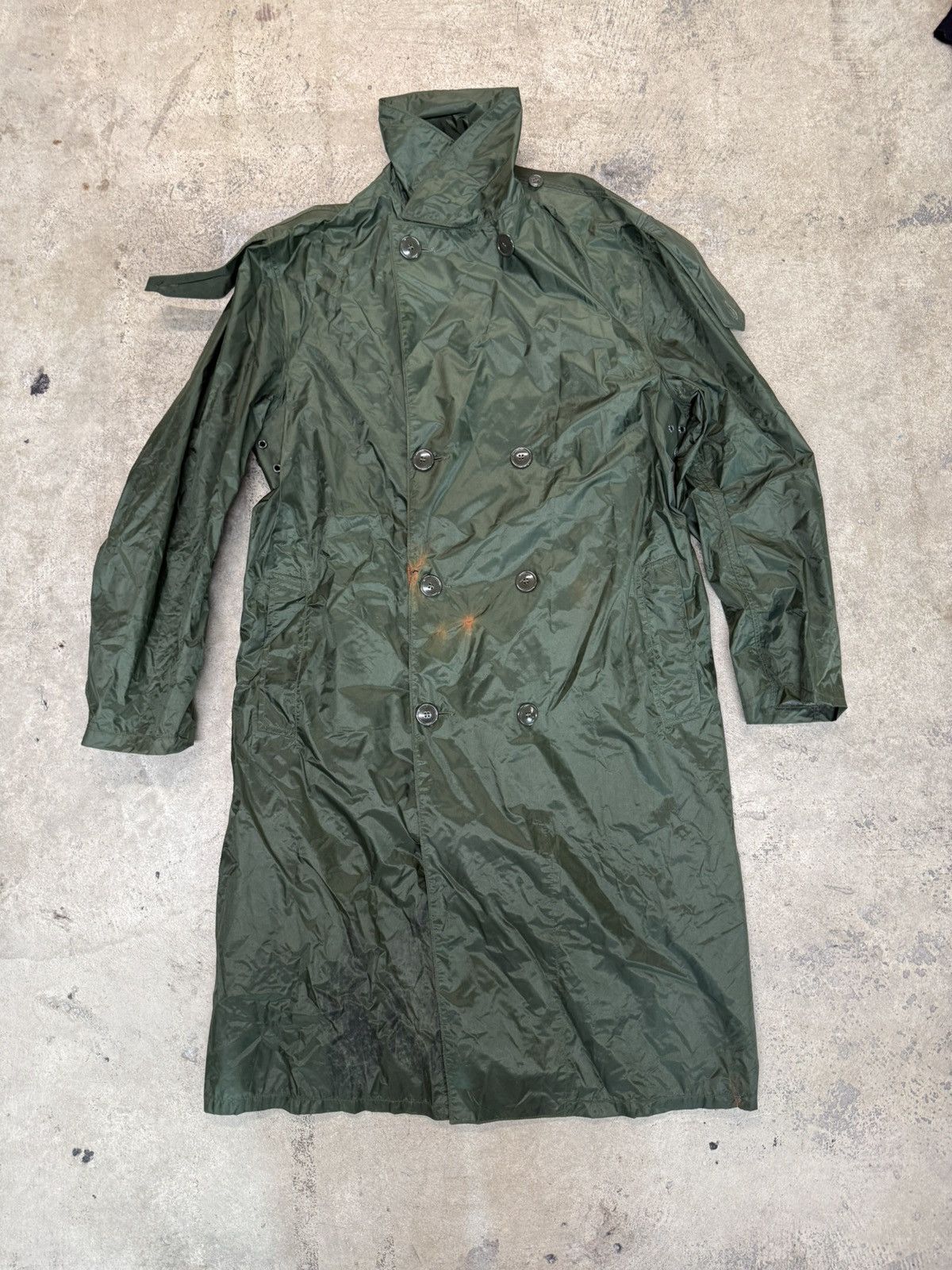 Vintage Vintage Military Tape seam Rain Coat Size US M / EU 48-50 / 2 - 1 Thumbnail