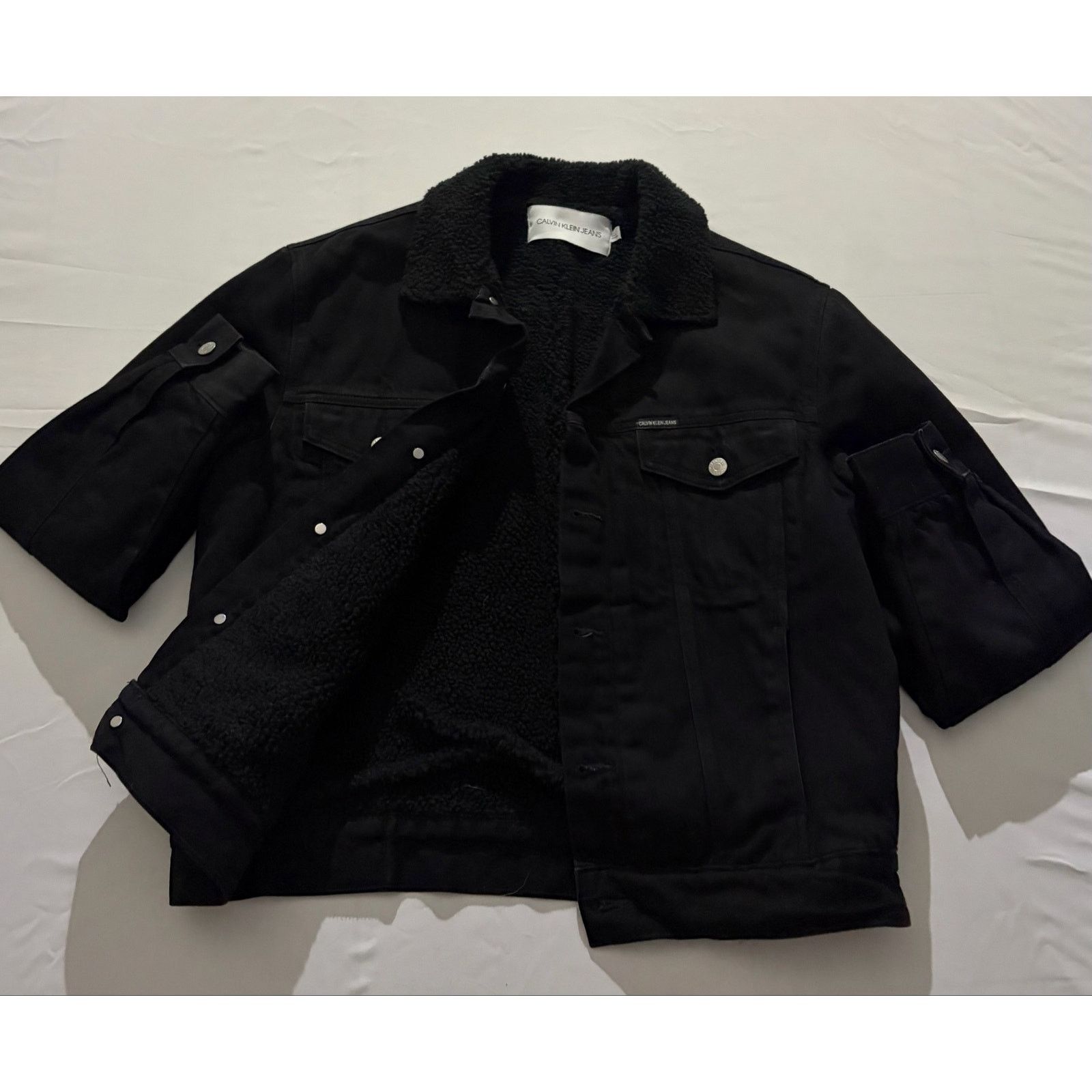 Calvin Klein Calvin Klein Jeans sherpa-lined black denim trucker size L Size US L / EU 52-54 / 3 - 2 Thumbnail