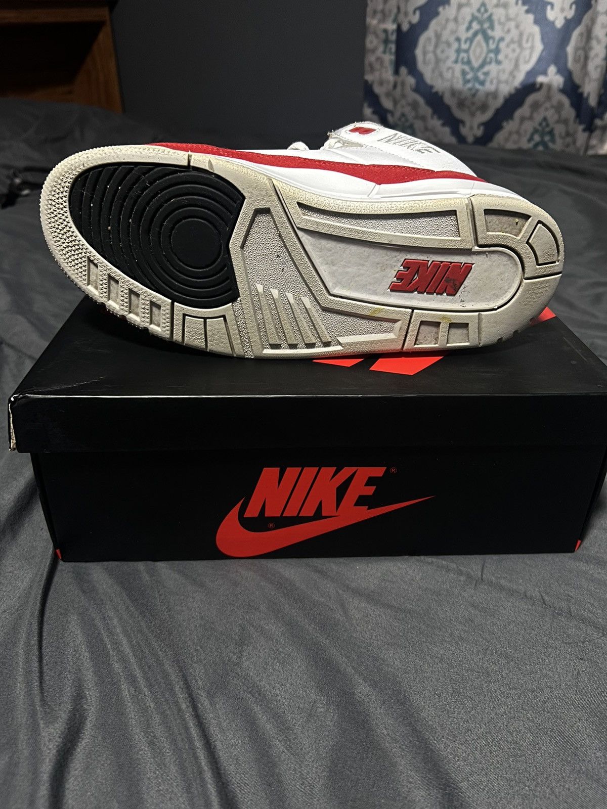Jordan Brand × Nike Jordan 3 Retro Tinker Air Max 1 2019 Size US 8 / EU 41 - 7 Thumbnail