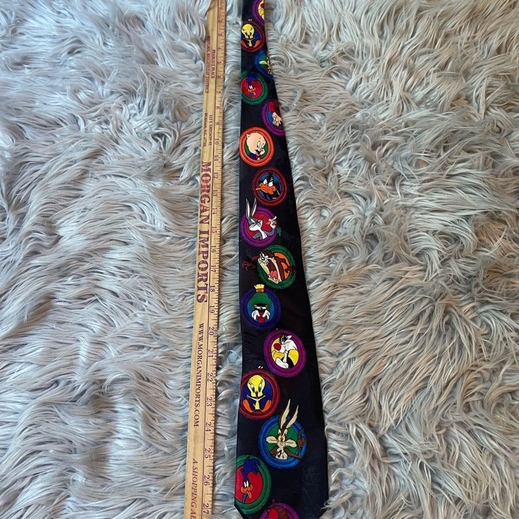 Warner Bros Looney Tuned vtg character tie(measurements shown) Size ONE SIZE - 2 Thumbnail