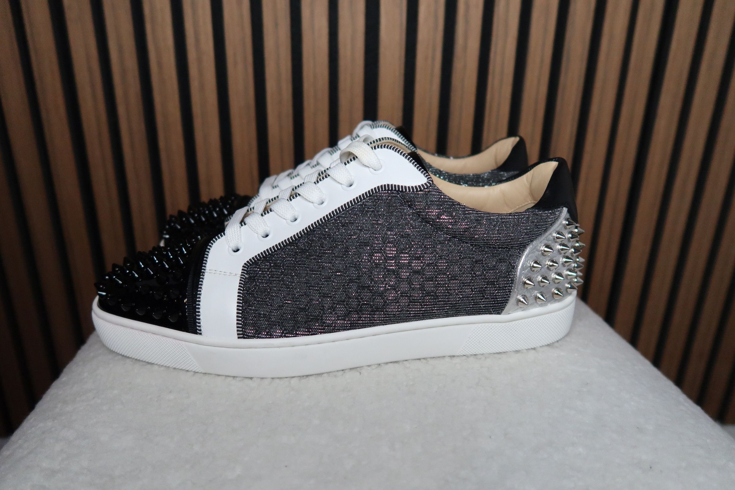 Christian Louboutin Christian Louboutin Seavaste 2 Orlato Flat Silver Black Size US 8.5 / EU 41-42 - 1 Thumbnail