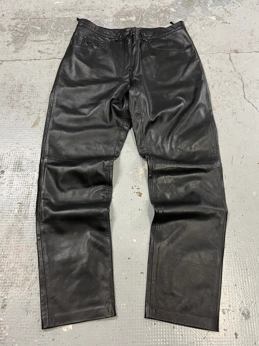 Just Cavalli 2000s Cavalli Black Minimalist Leather Pants Size 25" / US 0 / IT 36 - 1 Thumbnail