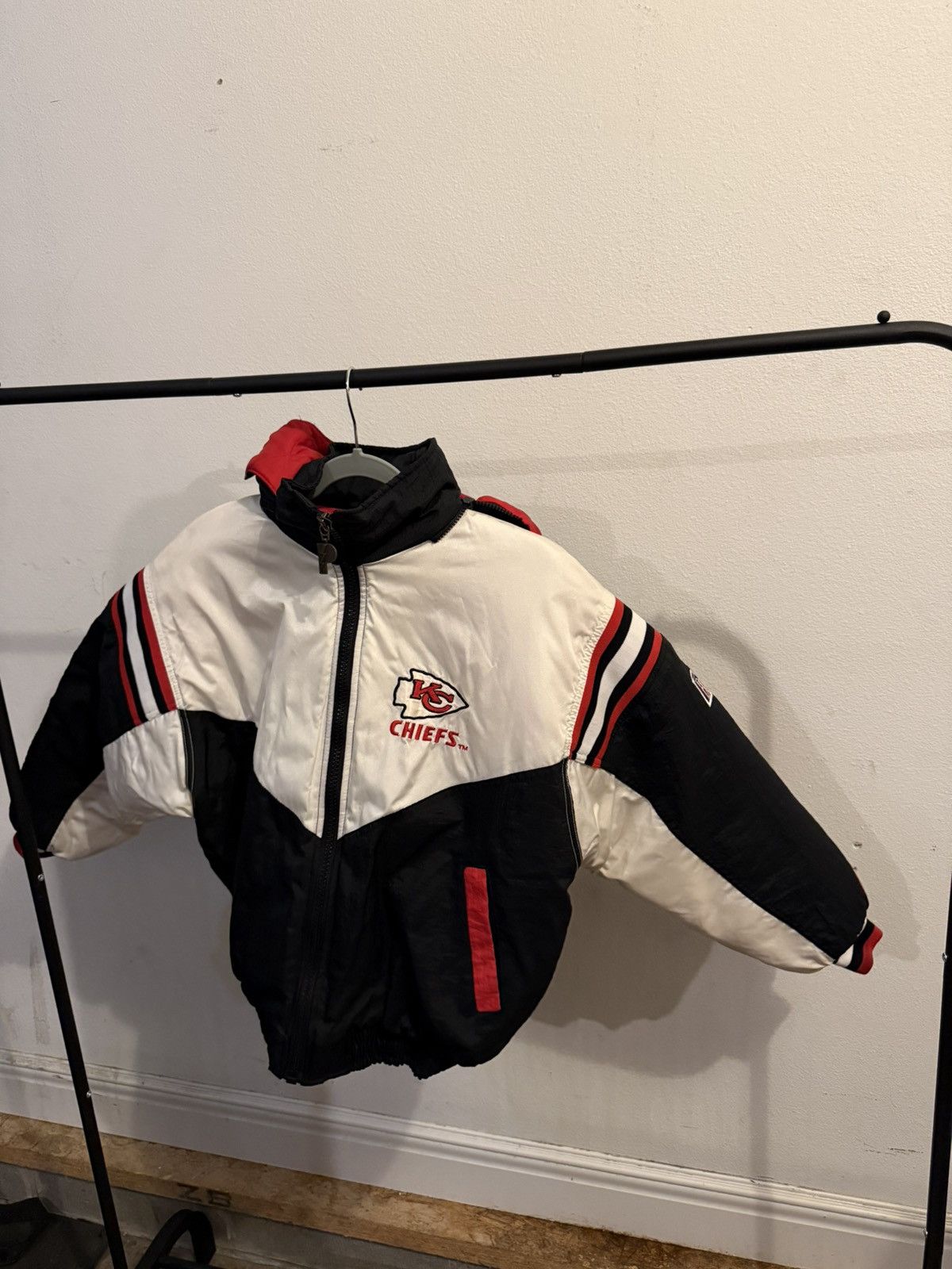 Pro Player × Vintage Vintage Kansas City Chiefs Pro Player Coat 90s Size US S / EU 44-46 / 1 - 1 Thumbnail