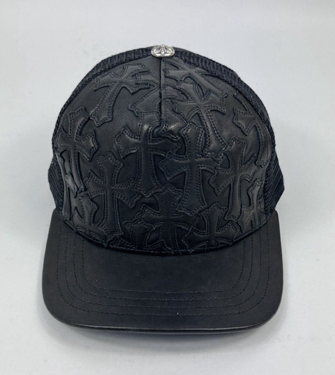Chrome Hearts CROSS FLOODED LEATHER LOGO TRUCKER CAP Size ONE SIZE - 1 Thumbnail