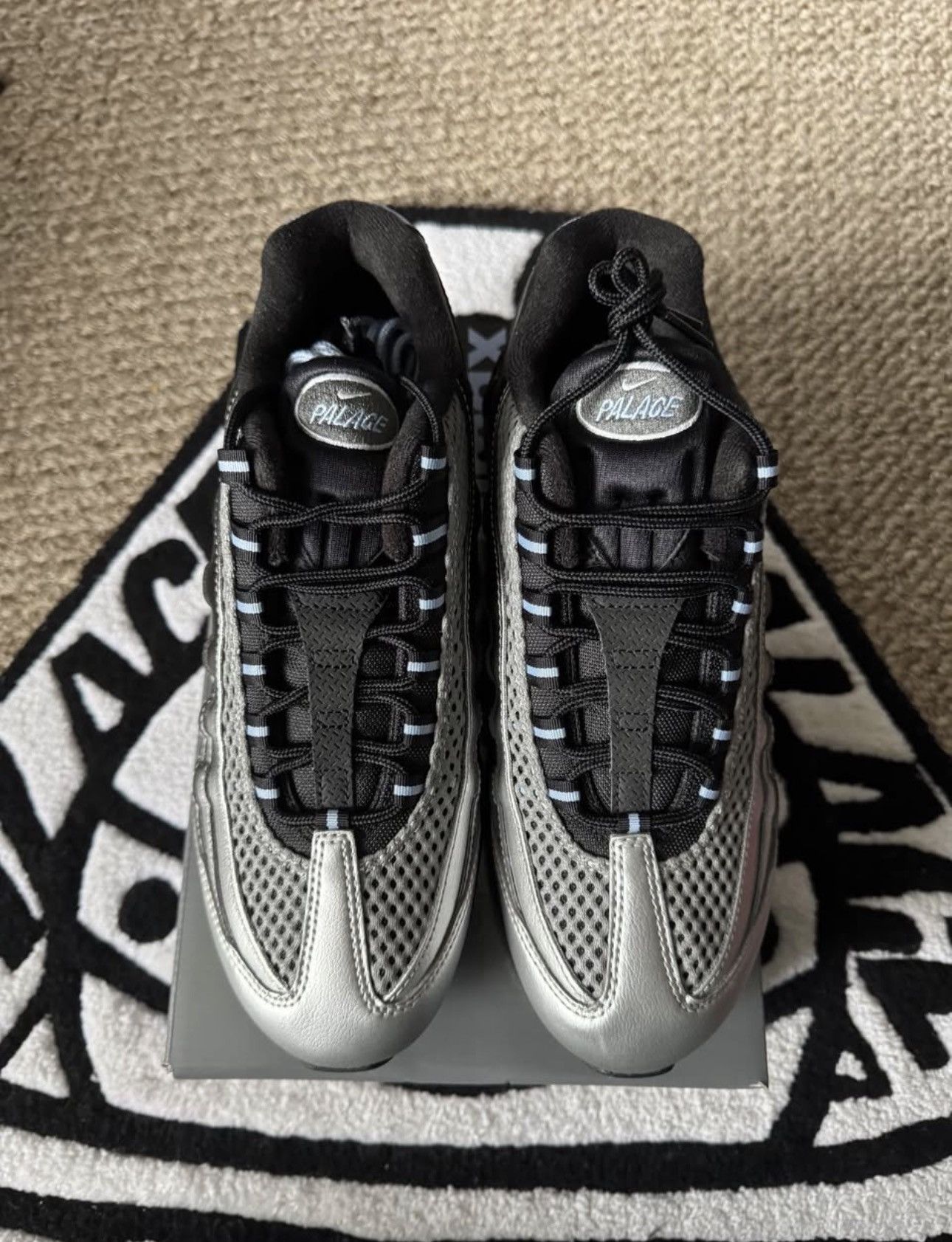 Palace Nike x Palace Airmax 95 “big bubble palace” Size US 10 / EU 43 - 2 Thumbnail