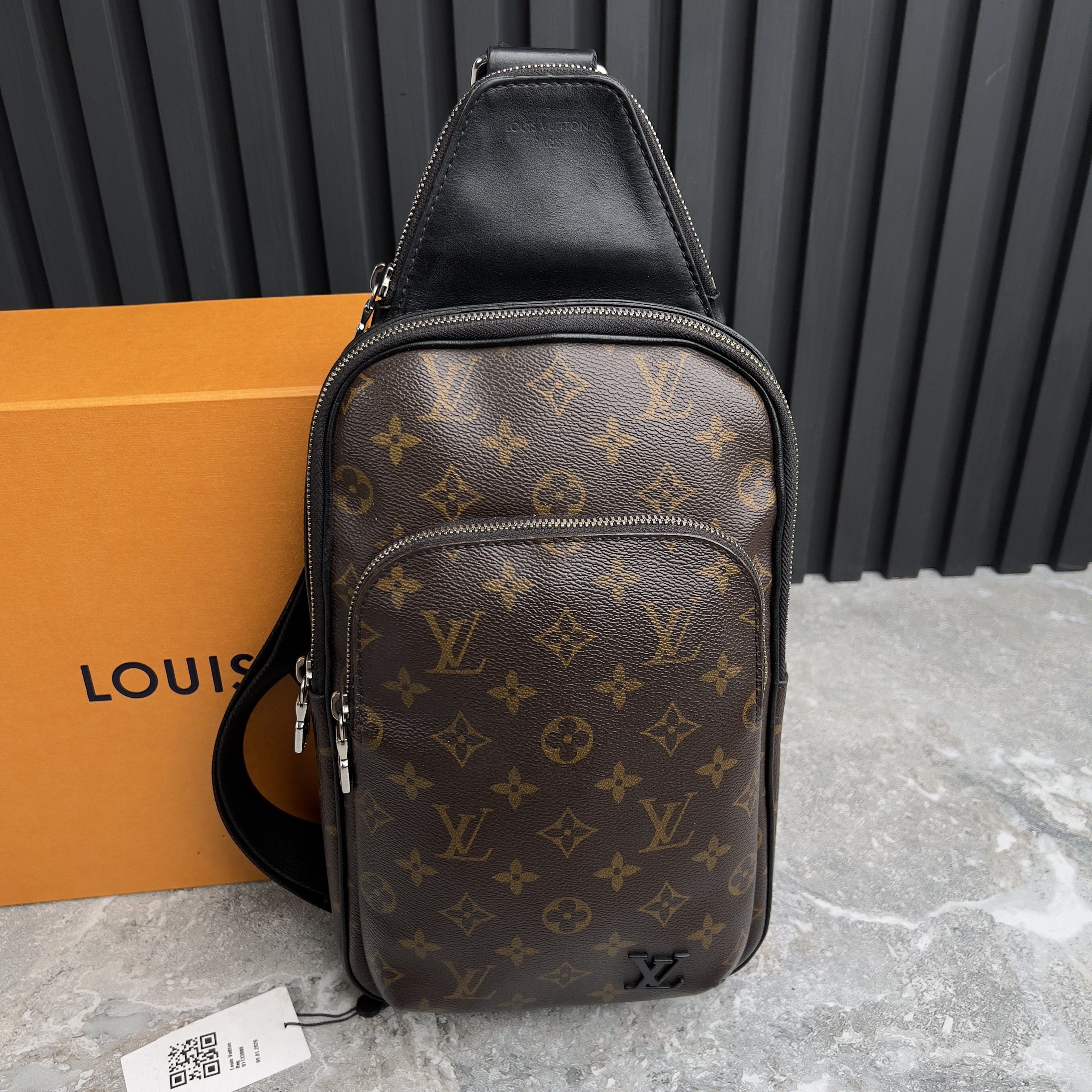 Louis Vuitton Louis Vuitton Avenue Slingbag Monogram Macassar Canvas Size ONE SIZE - 3 Thumbnail