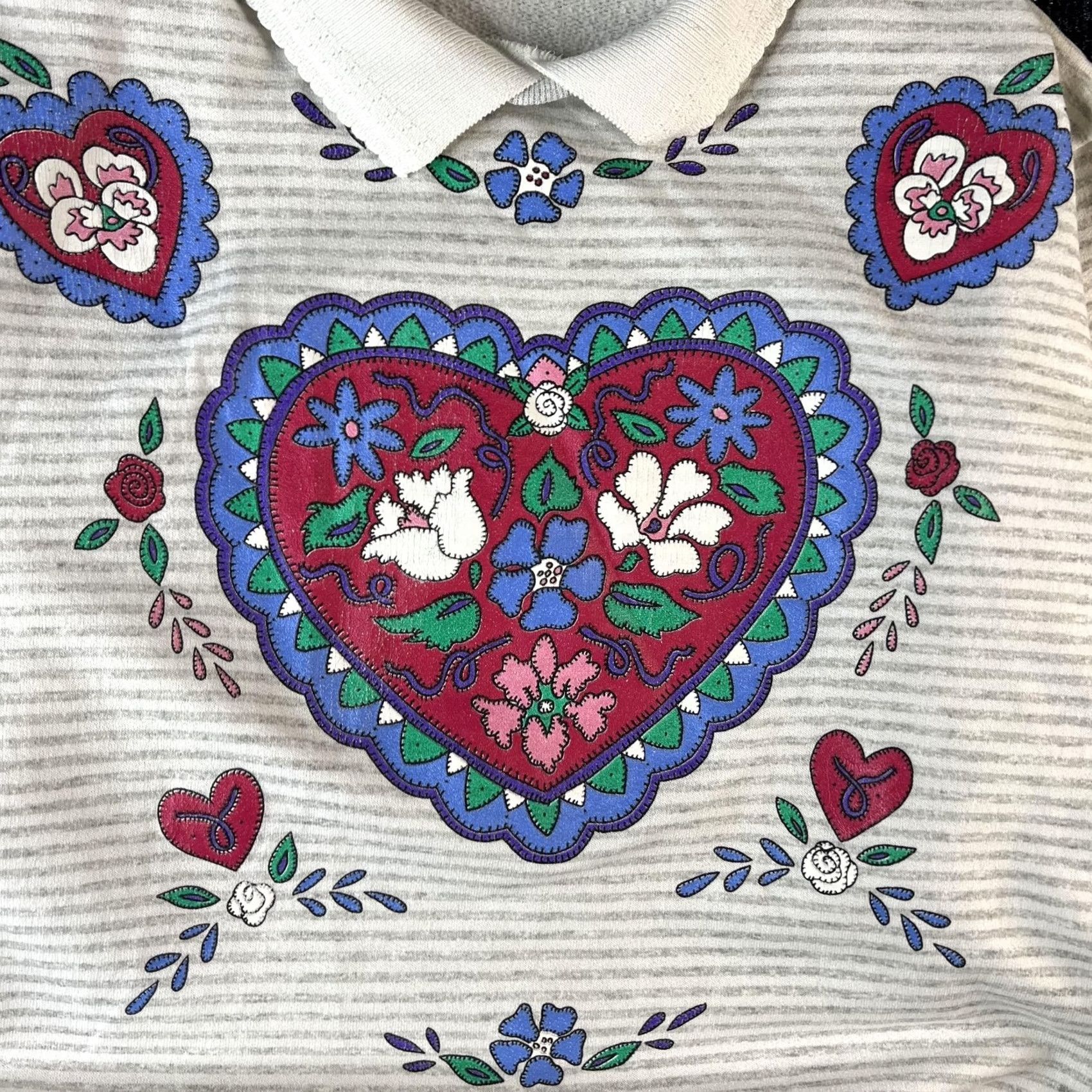 Vintage Heart Floral Sweatshirt Women M White Striped Collared Pullover Cute Graphic Print, Cozy Pullover, Valentine Theme Size M / US 6-8 / IT 42-44 - 2 Thumbnail
