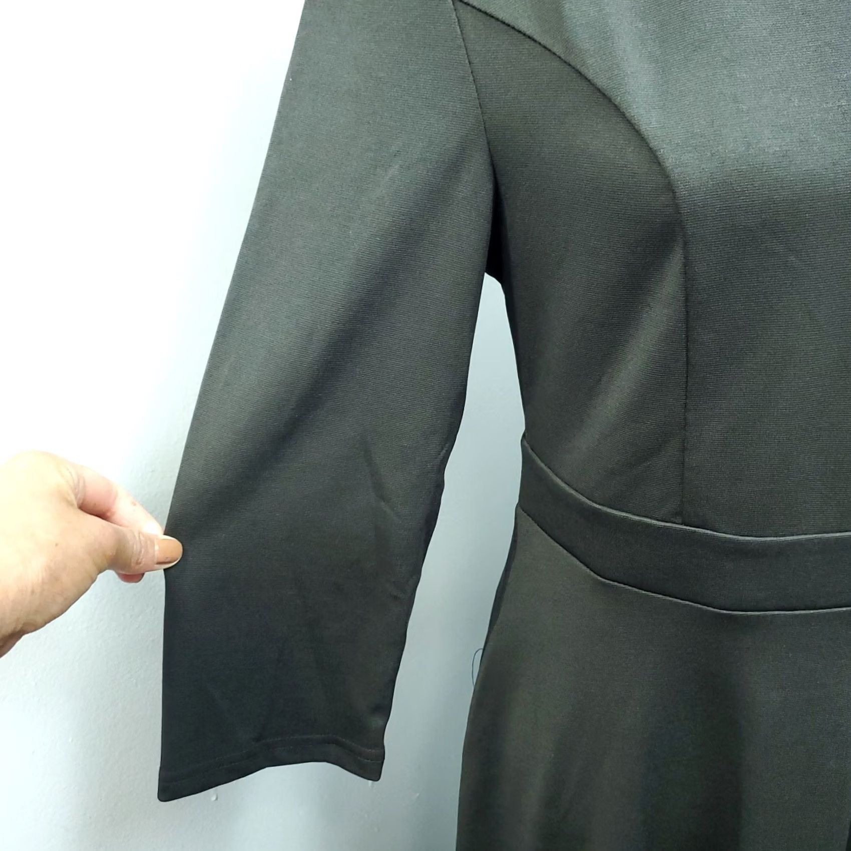 Vintage Stylewe Silky Dress Womens S Black Empire Waist Plunge V-Neck Back Zip Long Sleeve Casual Dress Size S / US 4 / IT 40 - 5 Thumbnail