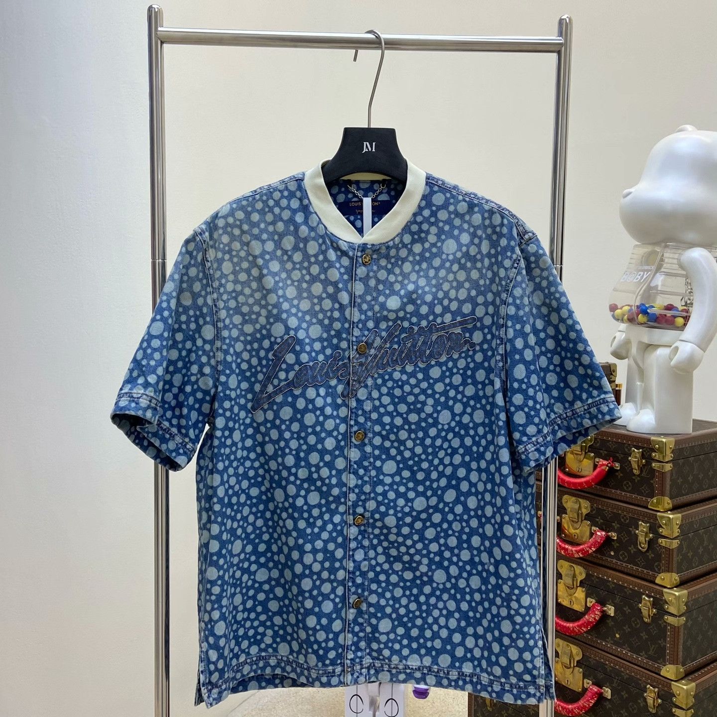 Louis Vuitton Louis Vuitton Shirt l Men Size US L / EU 52-54 / 3 - 1 Thumbnail
