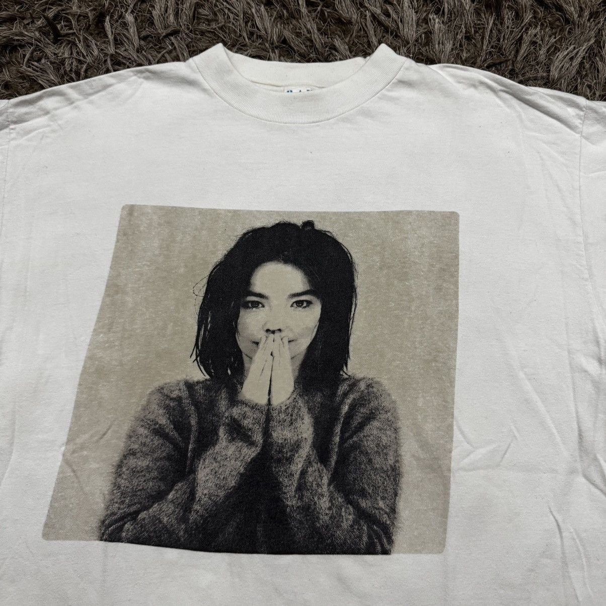 Band Tees Vintage x Bjork 90s Size US L / EU 52-54 / 3 - 2 Thumbnail