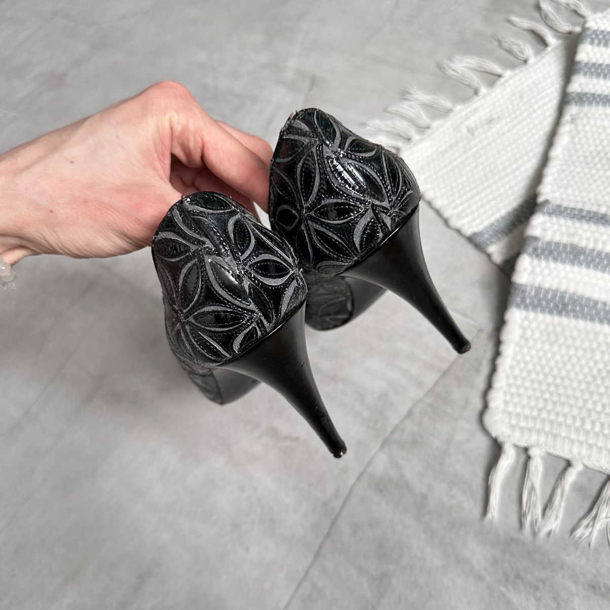 Rene Caovilla Vintage Rene Caovilla Floral Heels Miu Miu Vibe Size US 10 / IT 40 - 8 Thumbnail