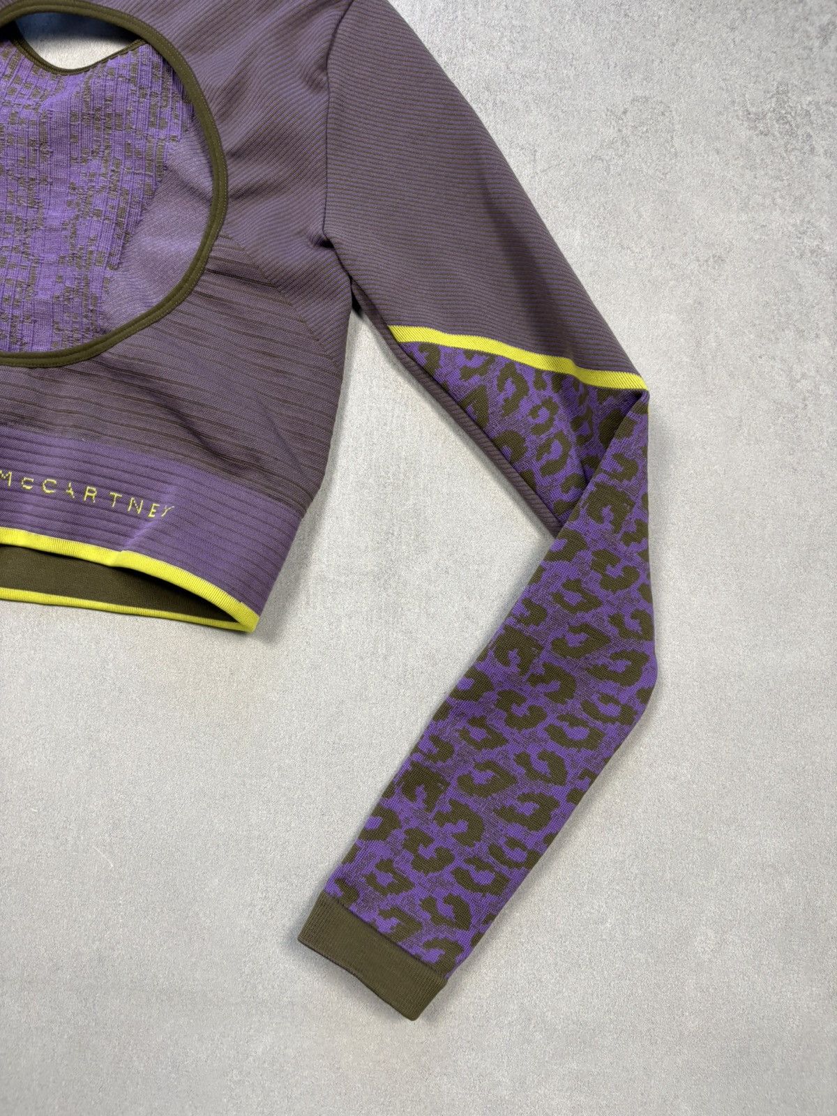 Adidas × Stella McCartney Adidas by Stella McCartney Purple Cheetah Seamless Crop Top Size XS / US 0-2 / IT 36-38 - 9 Thumbnail