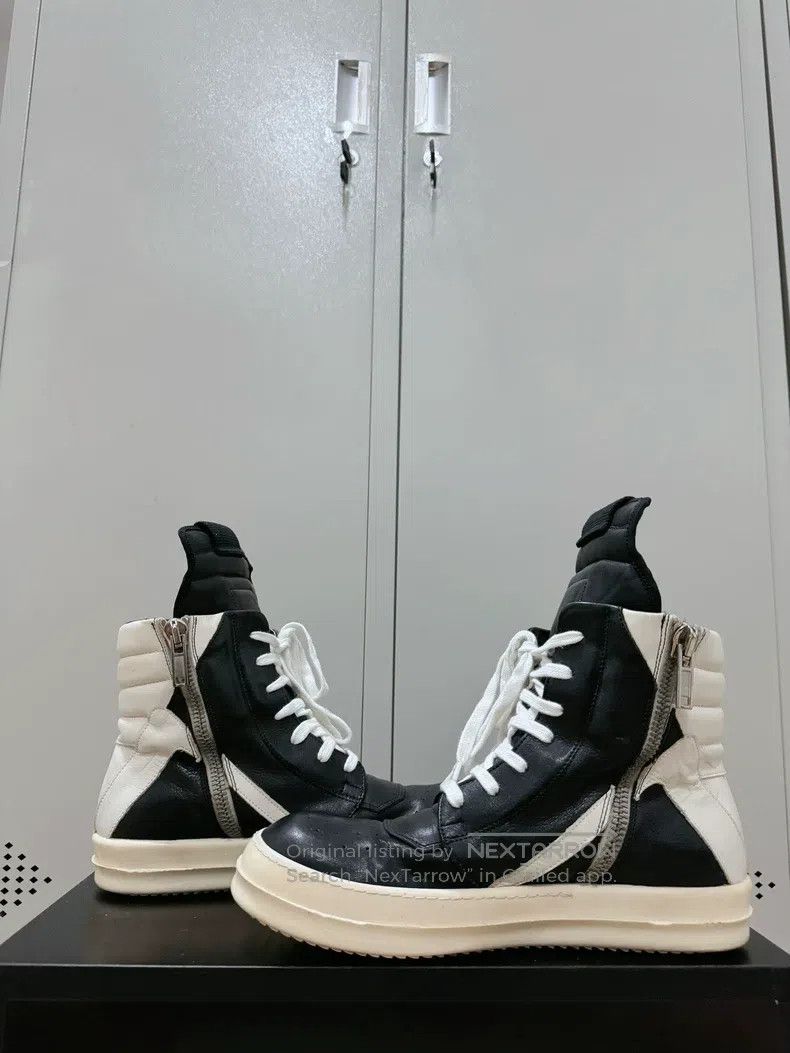 Rick Owens Rick Owens Black and white cowhide inverted triangle Size US 7 / EU 40 - 6 Thumbnail