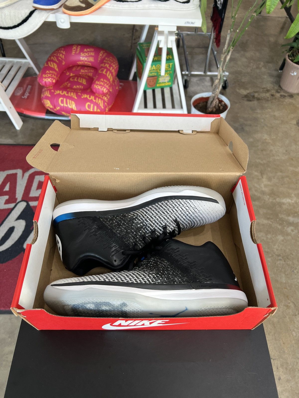 Jordan Brand Air Jordan XXX1 Low Quai 54 Sz. 12.5 (2017) Size US 12.5 / EU 45-46 - 10 Thumbnail
