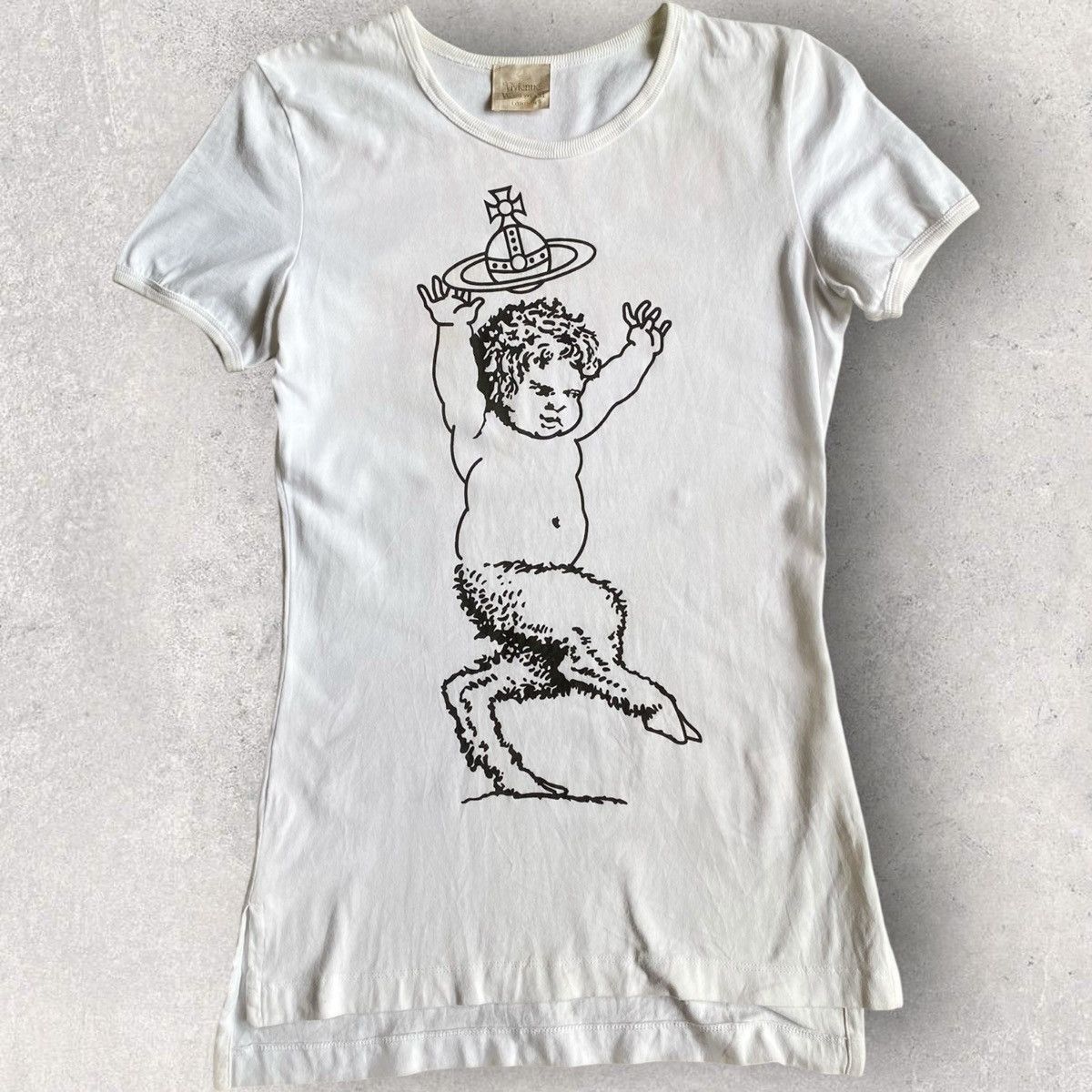 Vivienne Westwood WORLD TOUR 半袖Tシャツ Vivienne Westwood Vivienne Westwood World Tour shirt | Grailed