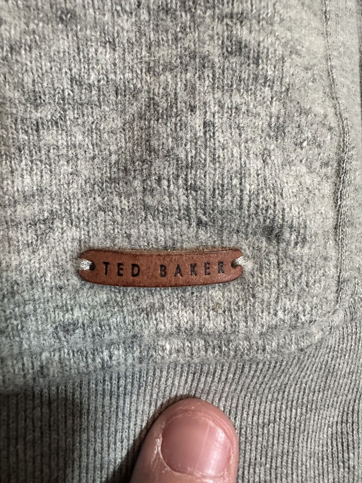 Ted Baker Fuzzy wool multi-panel sweatshirt / sweater Size US XS / EU 42 / 0 - 6 Thumbnail
