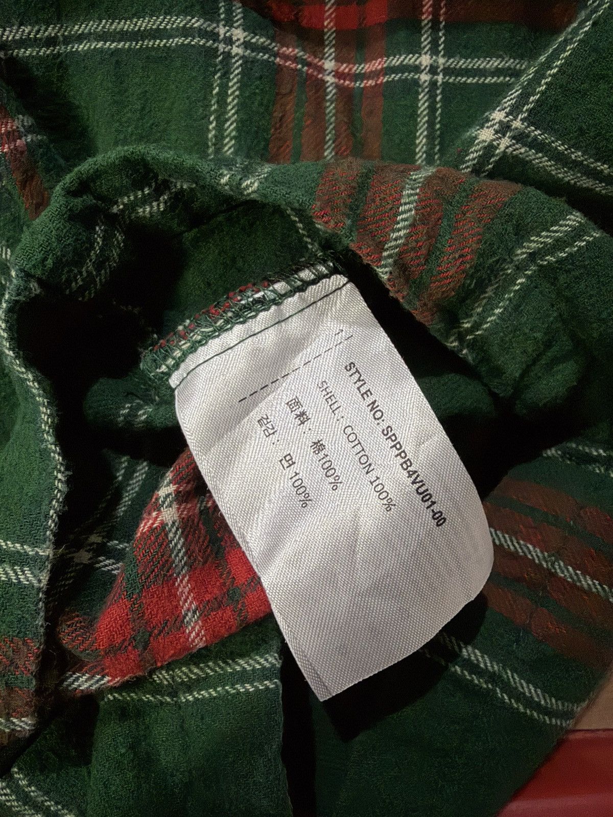 Vintage Home alone flannel shirt Size US M / EU 48-50 / 2 - 4 Thumbnail