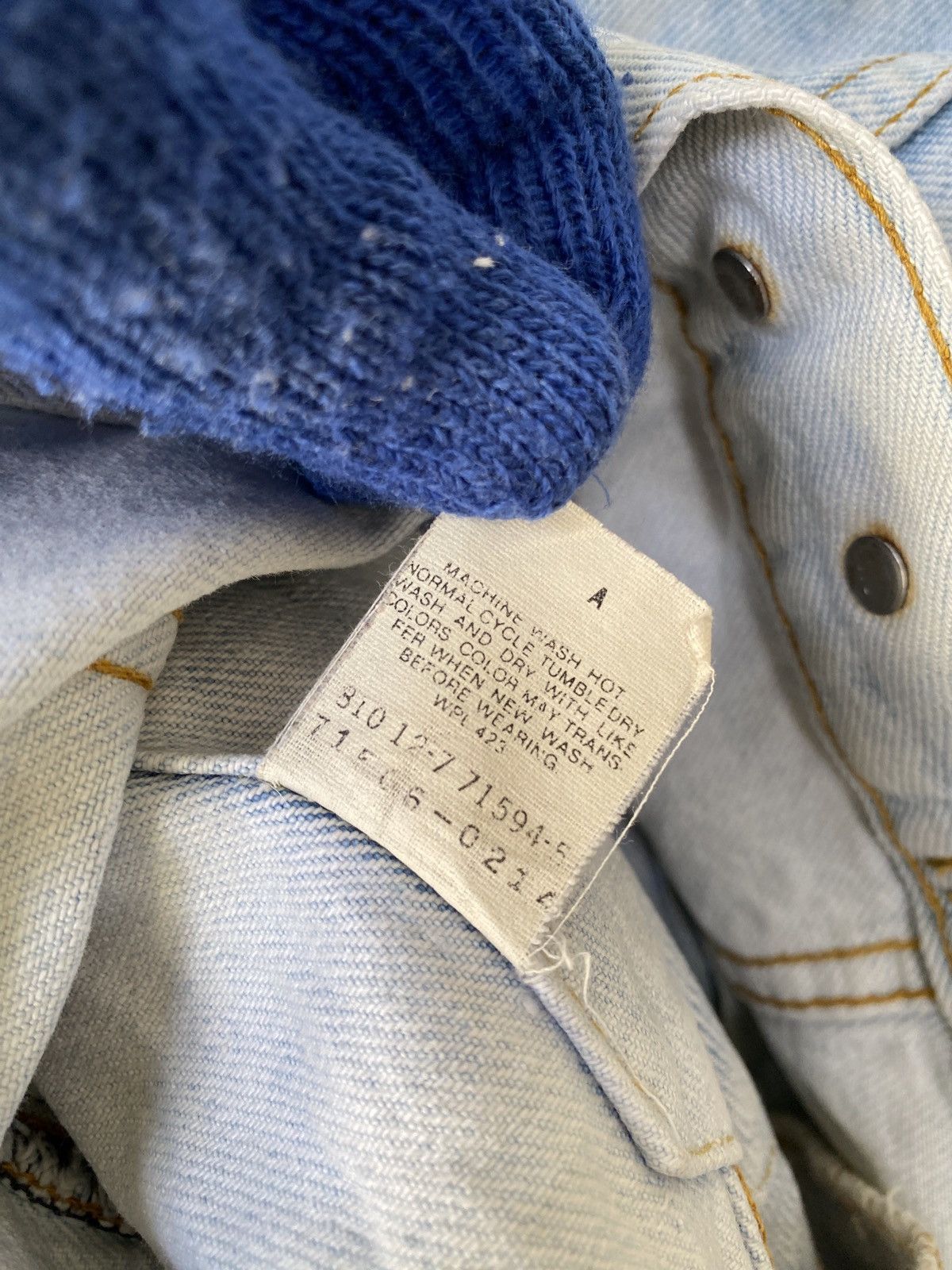 Levi's Vintage 80’s Levis Stonewashed Trucker Denim Jacket Size US M / EU 48-50 / 2 - 18 Thumbnail