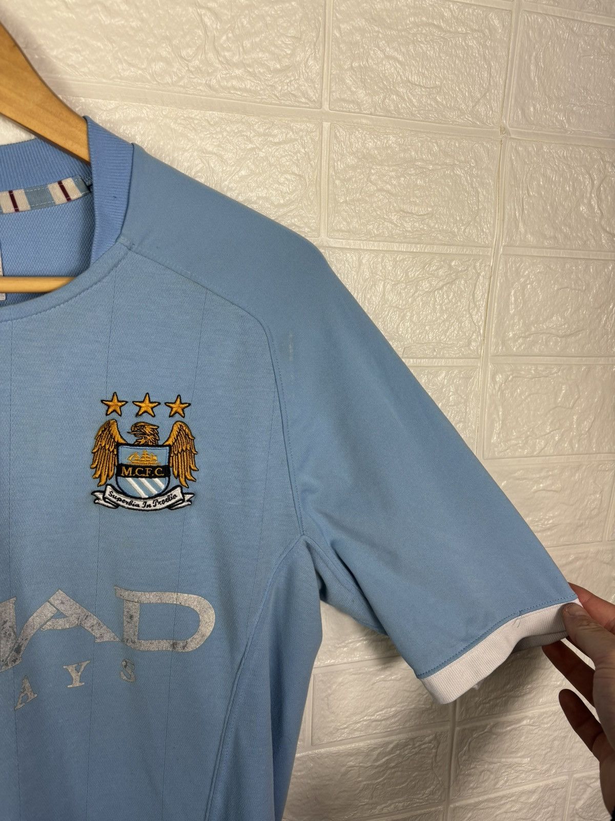 Umbro MANCHESTER CITY 2010 2011 HOME JERSEY UMBRO MEN #9 ADEBAYOR Size US L / EU 52-54 / 3 - 9 Thumbnail