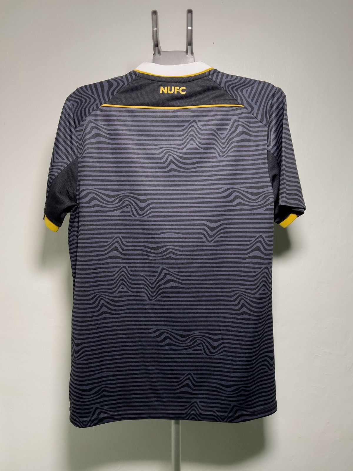 Castore Castore Newcastle United 2021-2022 Away Jersey Size US M / EU 48-50 / 2 - 2 Thumbnail