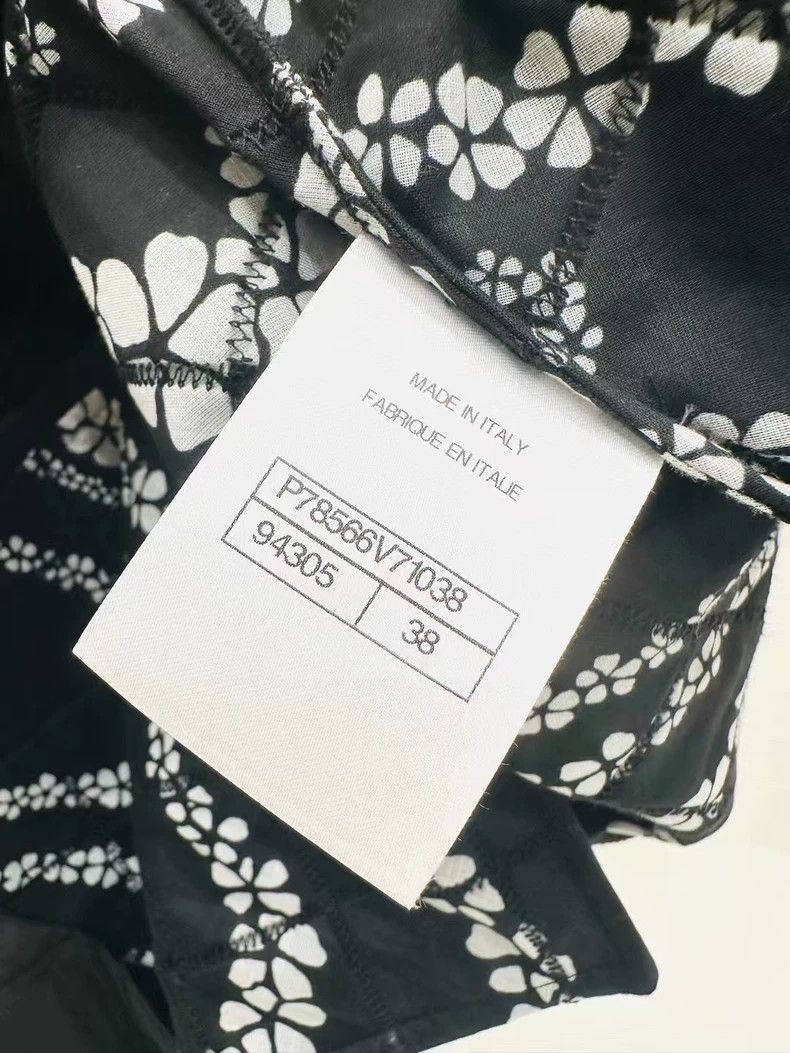 Chanel Chanel 25m new black cloak hooded jacket Size XS / US 0-2 / IT 36-38 - 6 Thumbnail