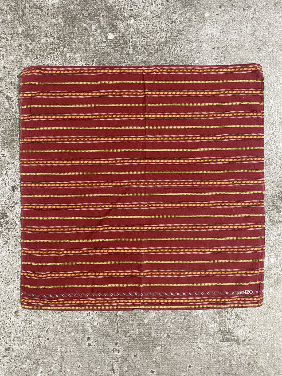 Kenzo Kenzo Handkerchief / Bandana / Neckerchief Size ONE SIZE - 2 Thumbnail