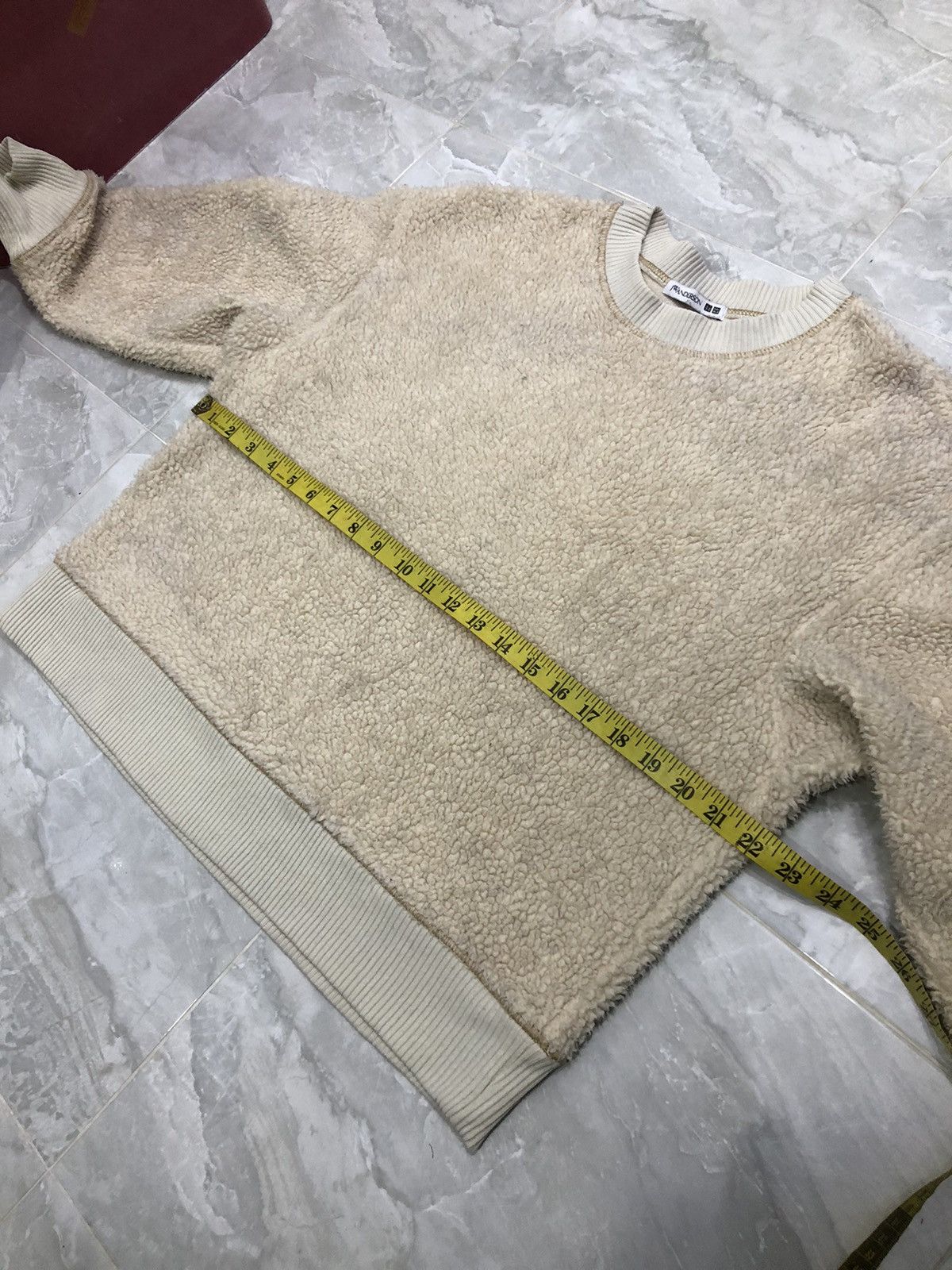 JW Anderson × Japanese Brand × Uniqlo Uniqlo JW Anderson fluffy fleece sweathirt Size M / US 6-8 / IT 42-44 - 14 Thumbnail