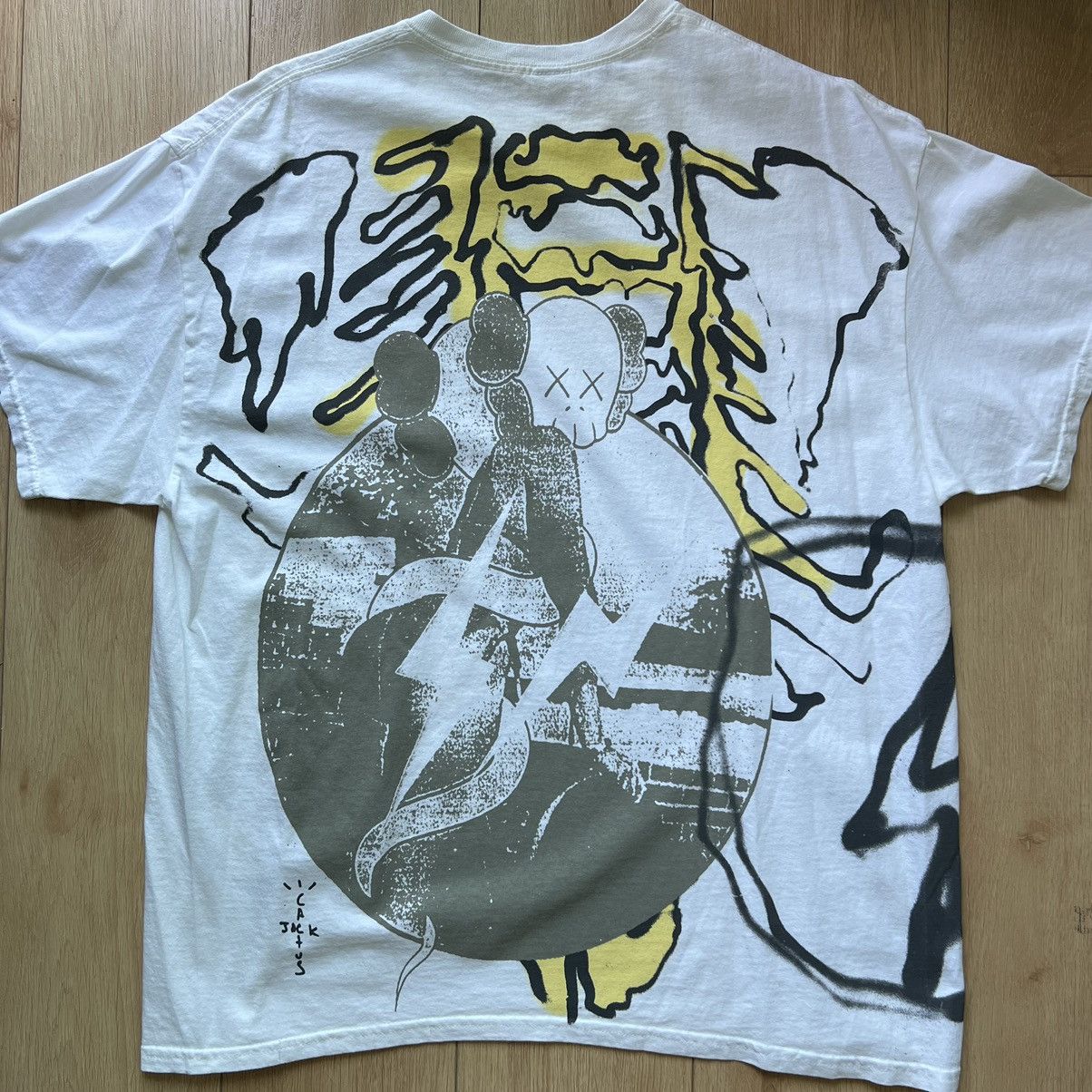 Cactus Jack Flea Market Shirt selling on hand and size large