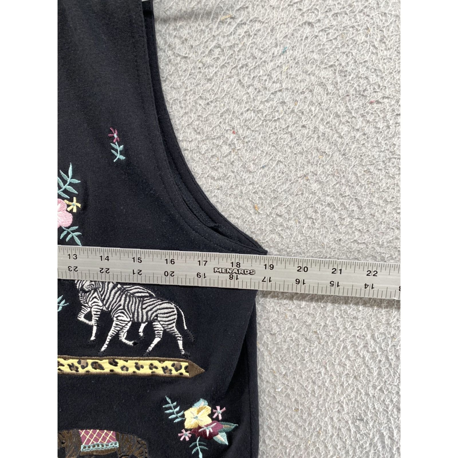 Vintage Christopher & Banks Women’s Button-Up Vest Embroidered Zoo Animals Size Small Black Size S / US 4 / IT 40 - 5 Thumbnail