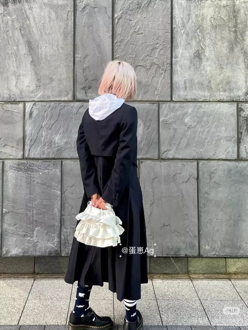 Comme des Garcons Comme Des Garcons Wool suit + pleated suspender skirt suit Size S / US 4 / IT 40 - 2 Thumbnail