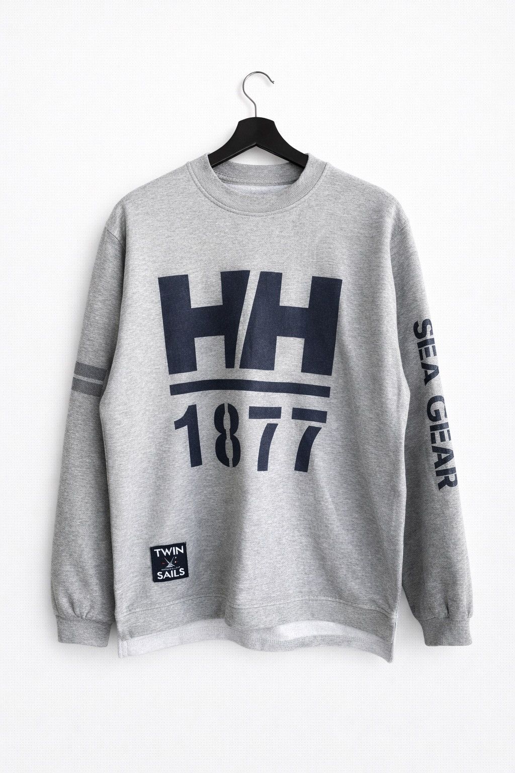 Helly Hansen Vintage Helly Hansen HH Long Sleeve Grey Graphic Pullover Size US L / EU 52-54 / 3 - 1 Thumbnail