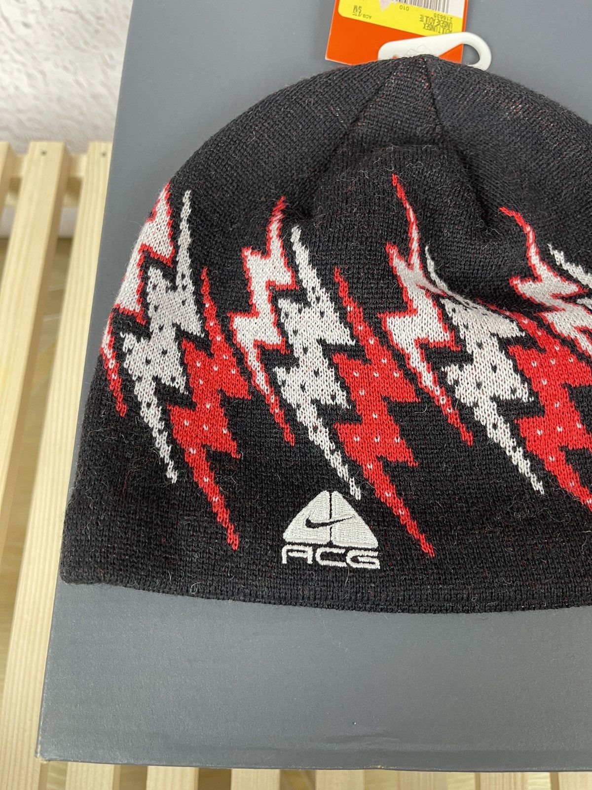 Nike Nike ACG vintage y2k 2007 black lightning pattern hat Size ONE SIZE - 2 Thumbnail