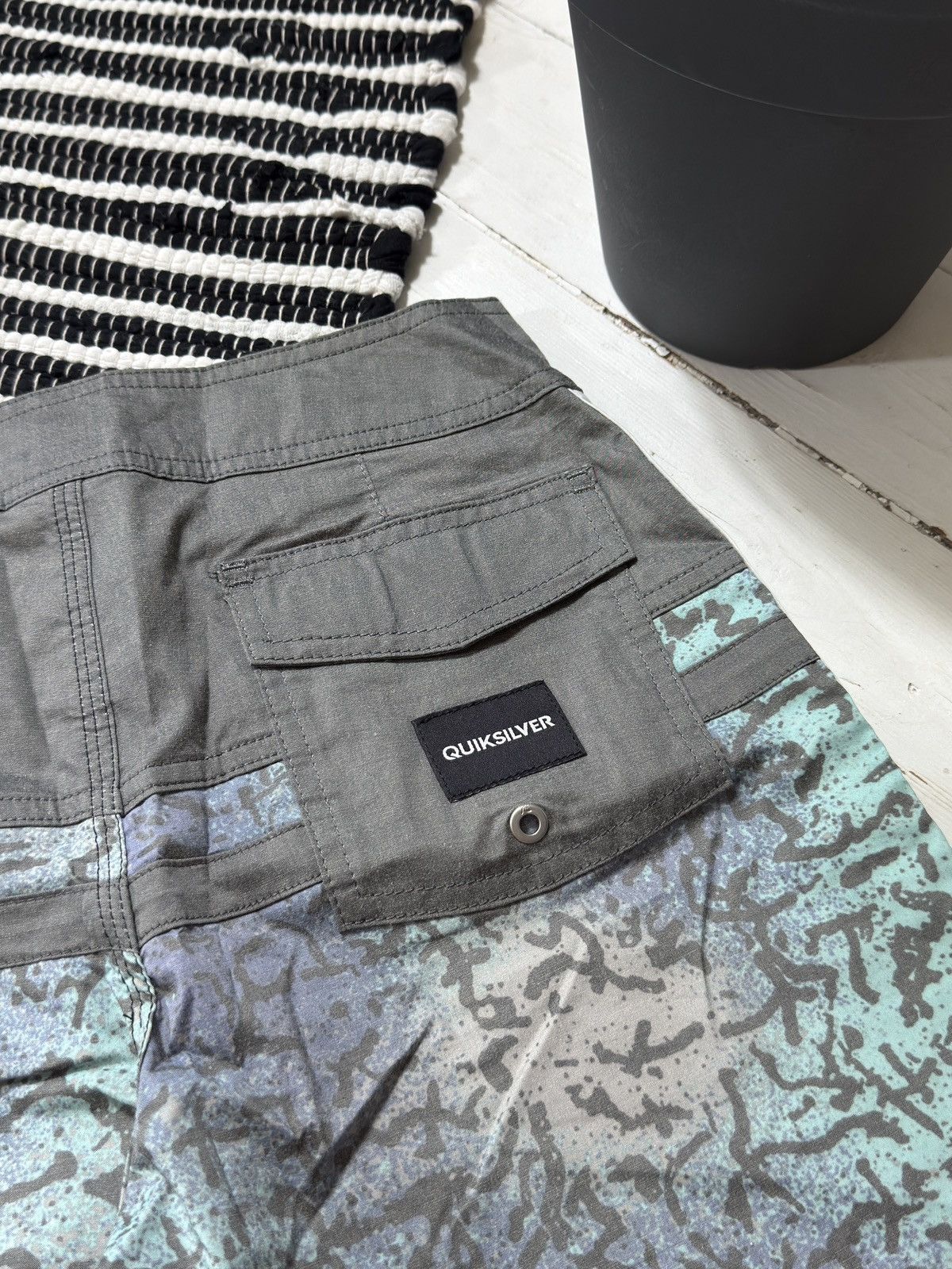 Quiksilver VINTAGE QUICKILVER SURF SHORTS Size 27" / US 4 / IT 40 - 7 Thumbnail