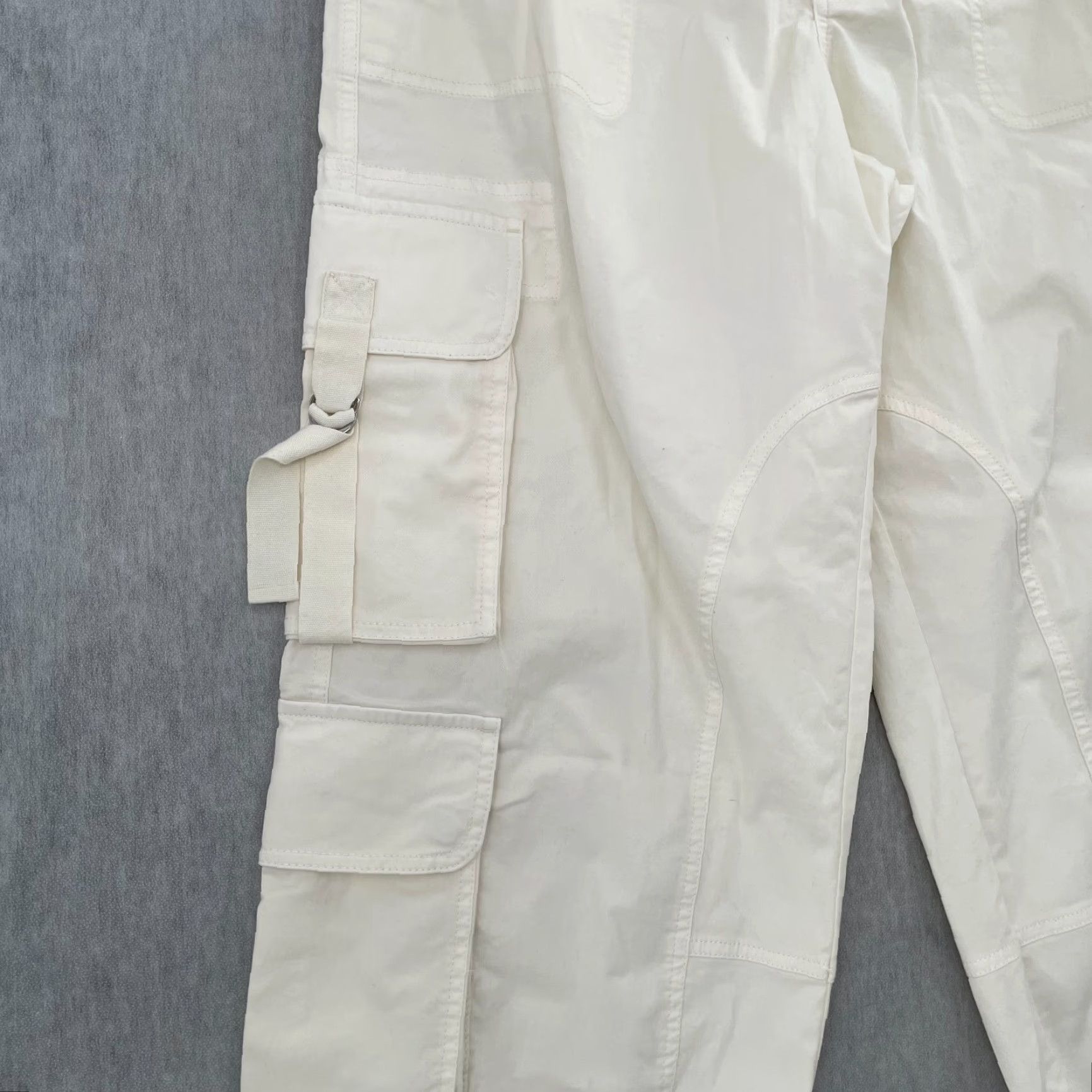 Abercrombie & Fitch ABERCROMBIE & FITCH Cargo Pants Womens Large Ivory High Rise Tapered Baggy NEW Size 36" / US 14 / IT 50 - 3 Thumbnail