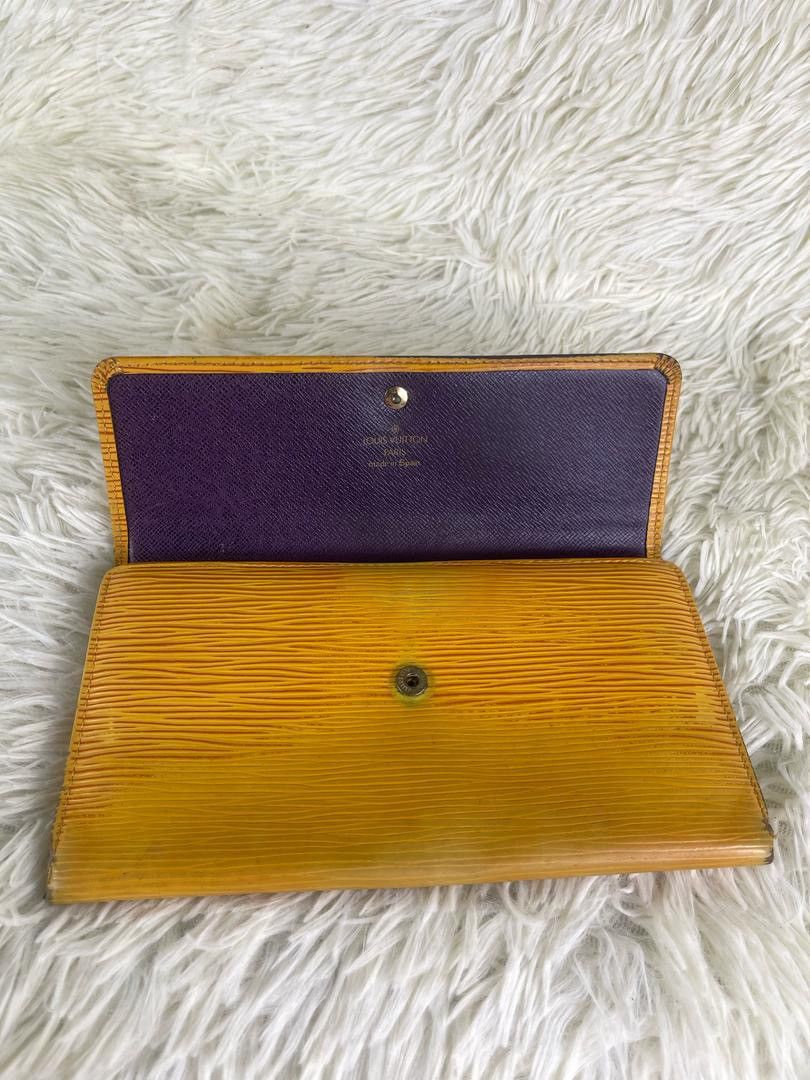 Louis Vuitton Louis Vuitton Epi Leather Trifold Long Wallet Size ONE SIZE - 18 Thumbnail