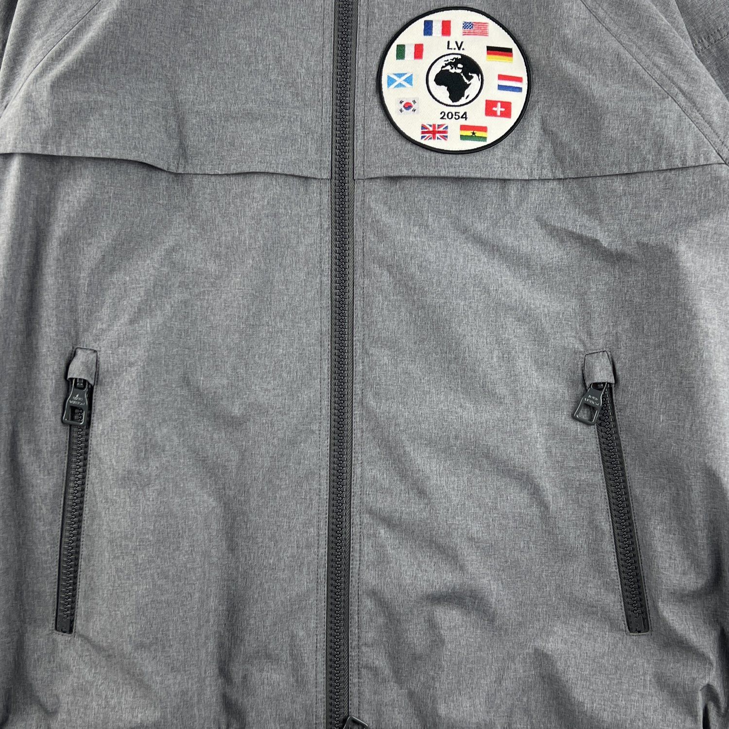 Louis Vuitton Louis Vuitton Grey Flag Windbreaker Jacket Size US L / EU 52-54 / 3 - 3 Thumbnail