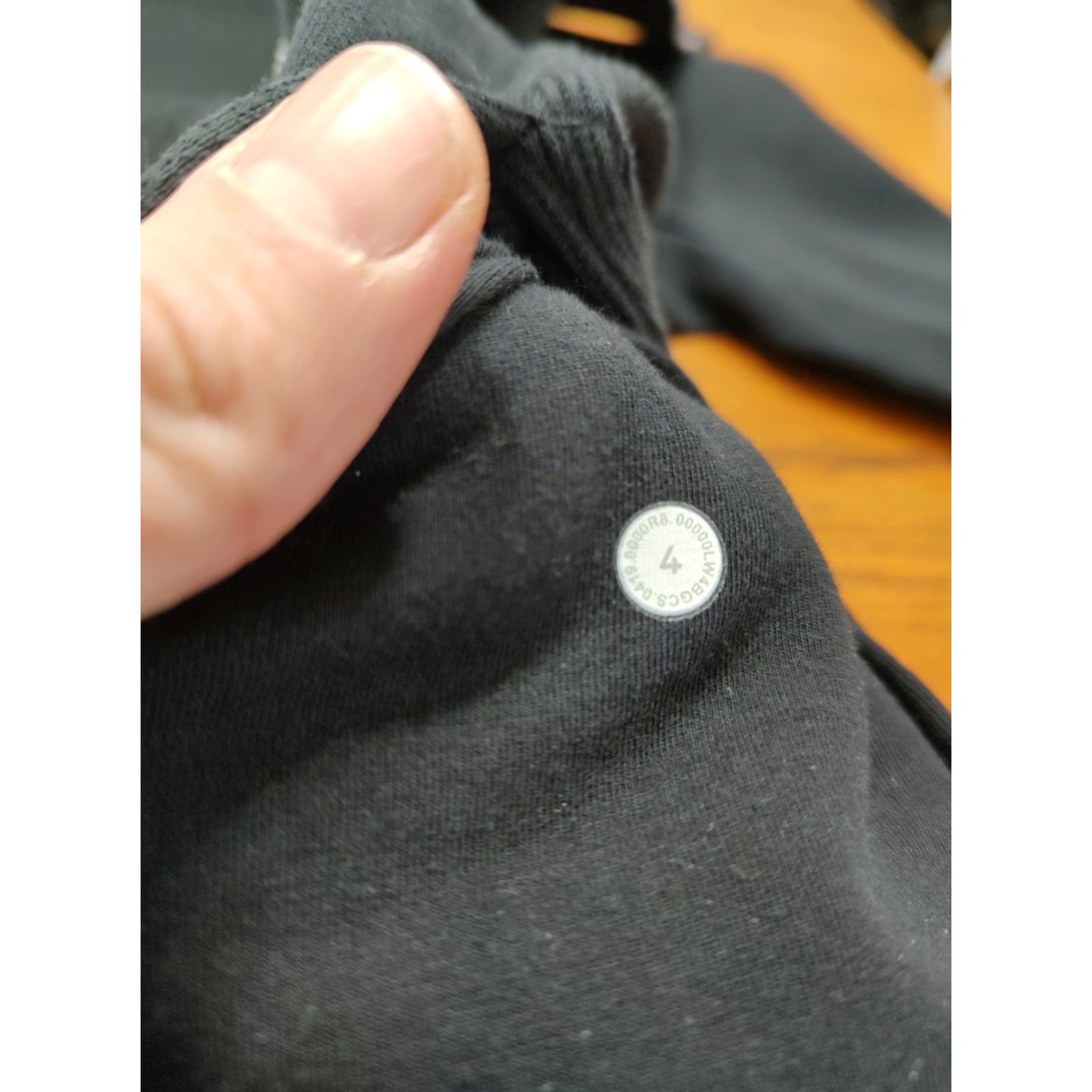 Lululemon Lululemon Jacket Womens 4 Black Radiant Jacket Thumbholes Full Zip Yoga Size S / US 4 / IT 40 - 7 Thumbnail