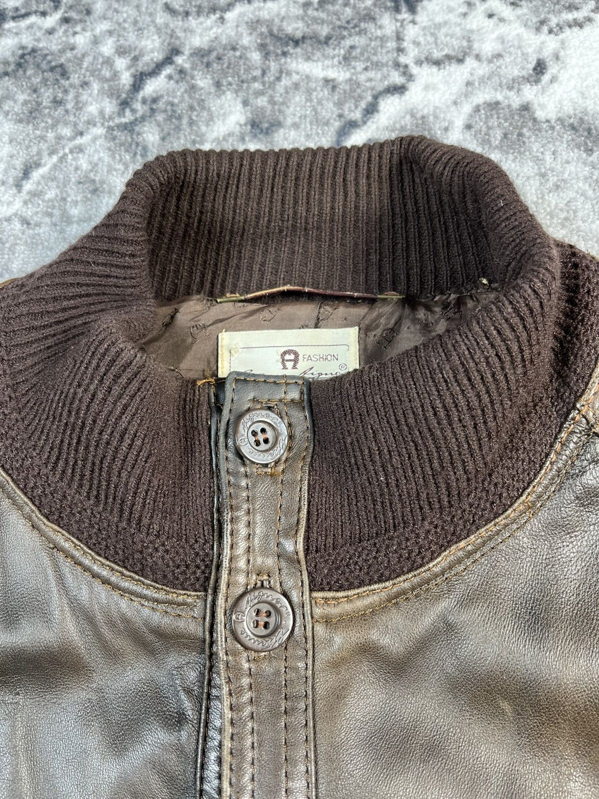 Leather Vintage Leather Bomber Jacket / Brown / Ribbed Trim / Men’s Size US L / EU 52-54 / 3 - 5 Thumbnail