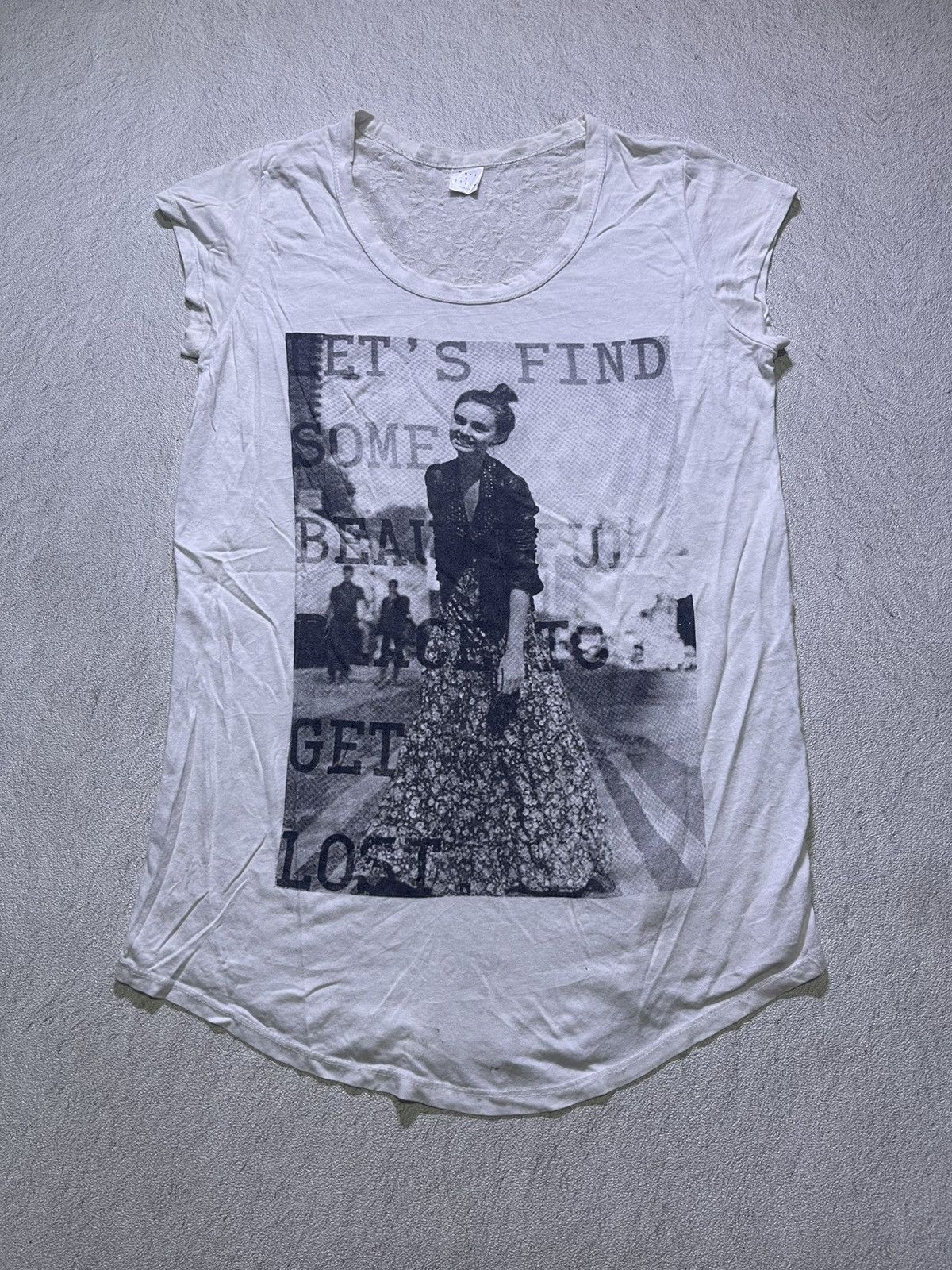 Japanese Brand Y2K MORI & style short sleeve tshirt women's Size M / US 6-8 / IT 42-44 - 1 Thumbnail