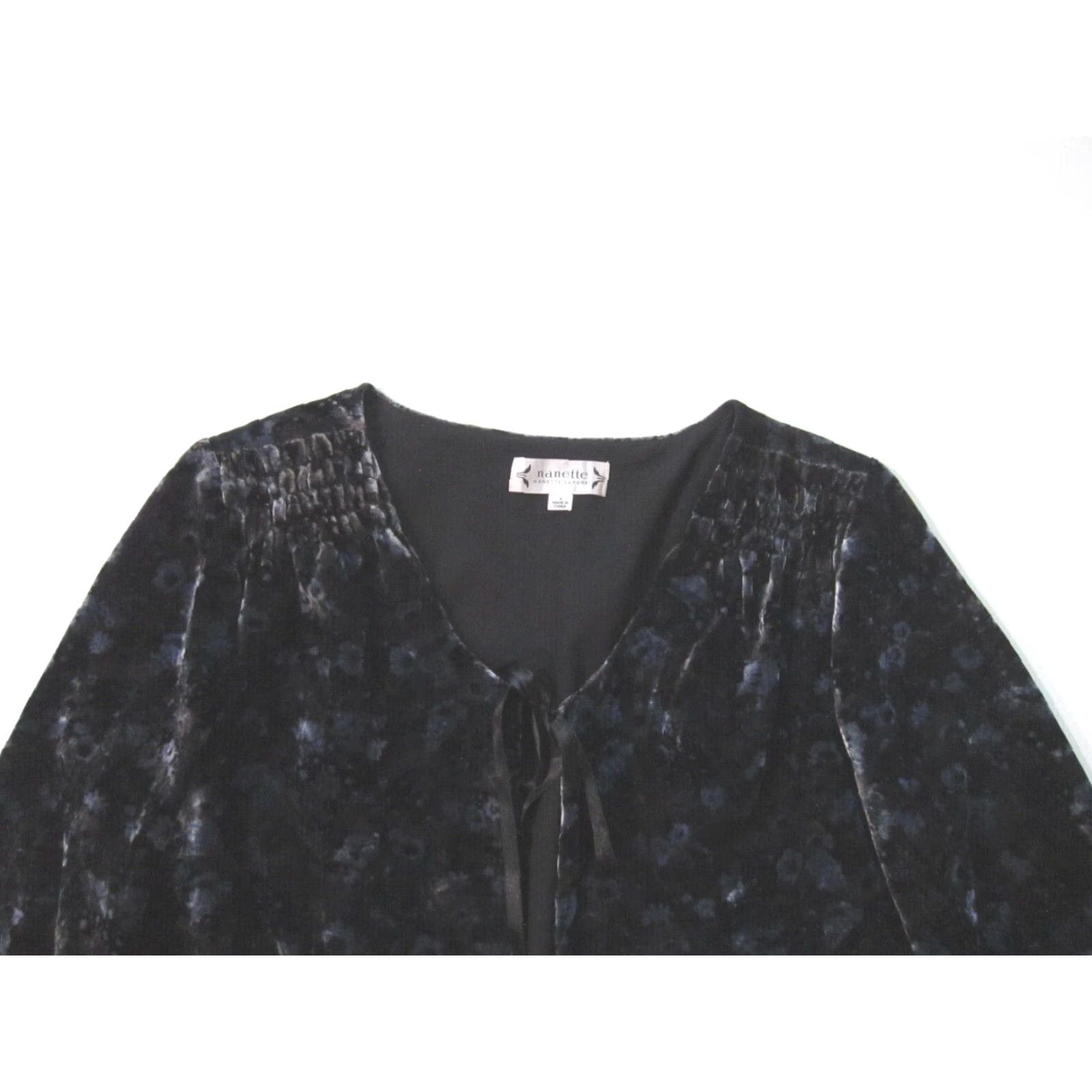 Nanette Lepore Nanette Lepore Blue Velvet Floral Coatagan Blazer Jacket Women 4 Blazer Coatigan Long Sleeve 80s 90s Floral Blue Tie VINTAGE Women Size S / US 4 / IT 40 - 6 Thumbnail