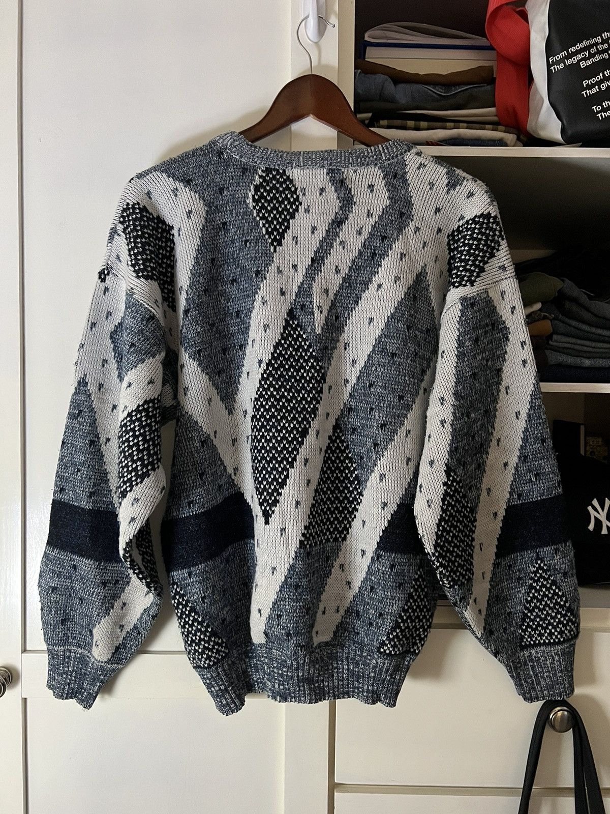 Vintage Vintage 1990s Retro Striped Pattern Knit Sweater Size US L / EU 52-54 / 3 - 4 Thumbnail